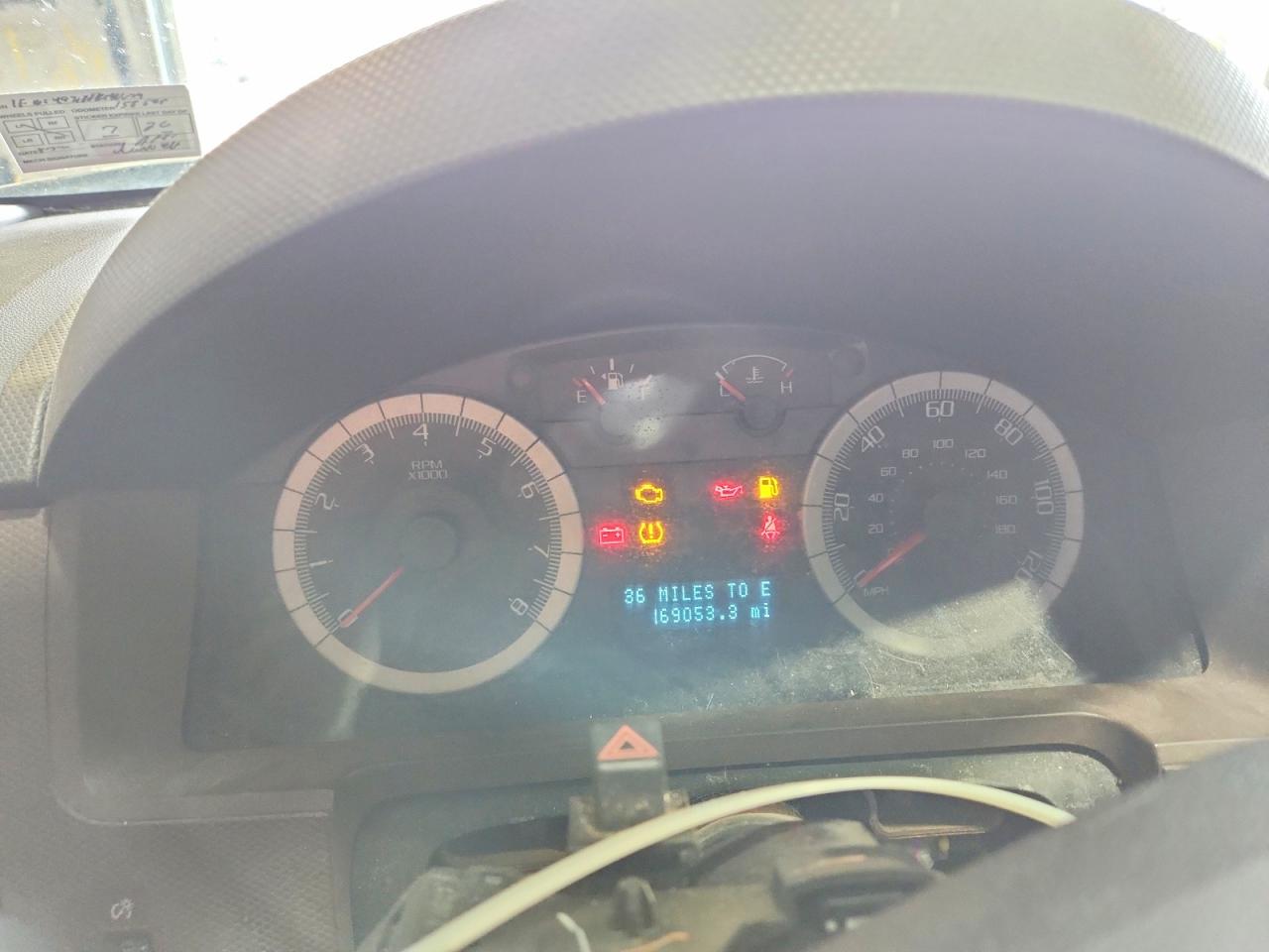 2008 Ford Escape Xlt Beige vin: 1FMCU93188KB51674