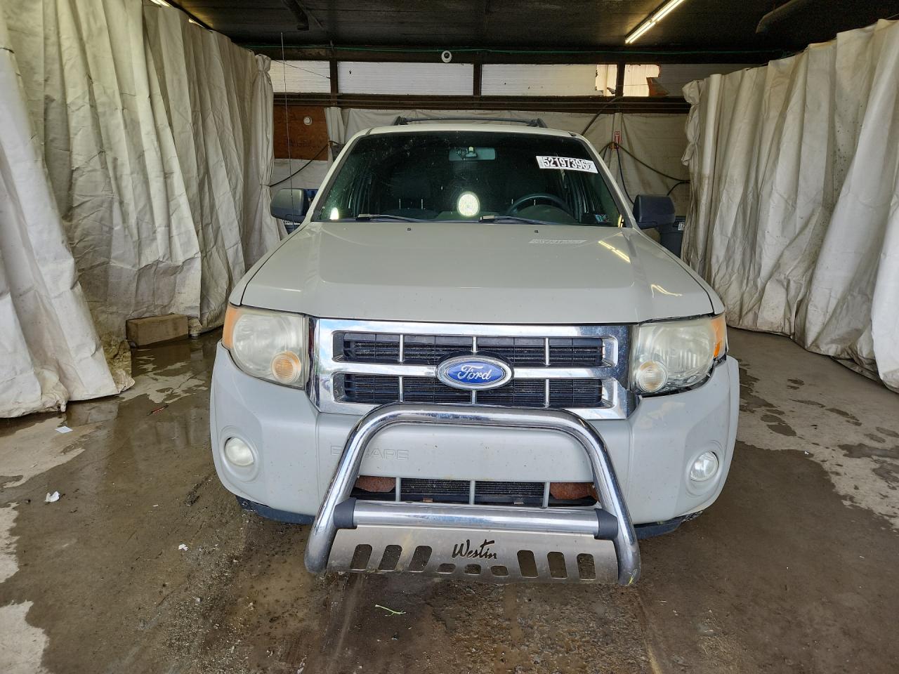 2008 Ford Escape Xlt Beige vin: 1FMCU93188KB51674 Damage: Front Bumper/Guard, Aftermarket, Acceptable
