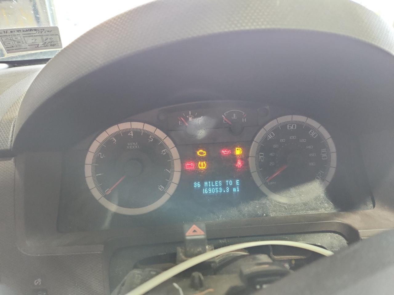 2008 Ford Escape Xlt Beige vin: 1FMCU93188KB51674 Damage: Warning Light - Engine, On, Unacceptable