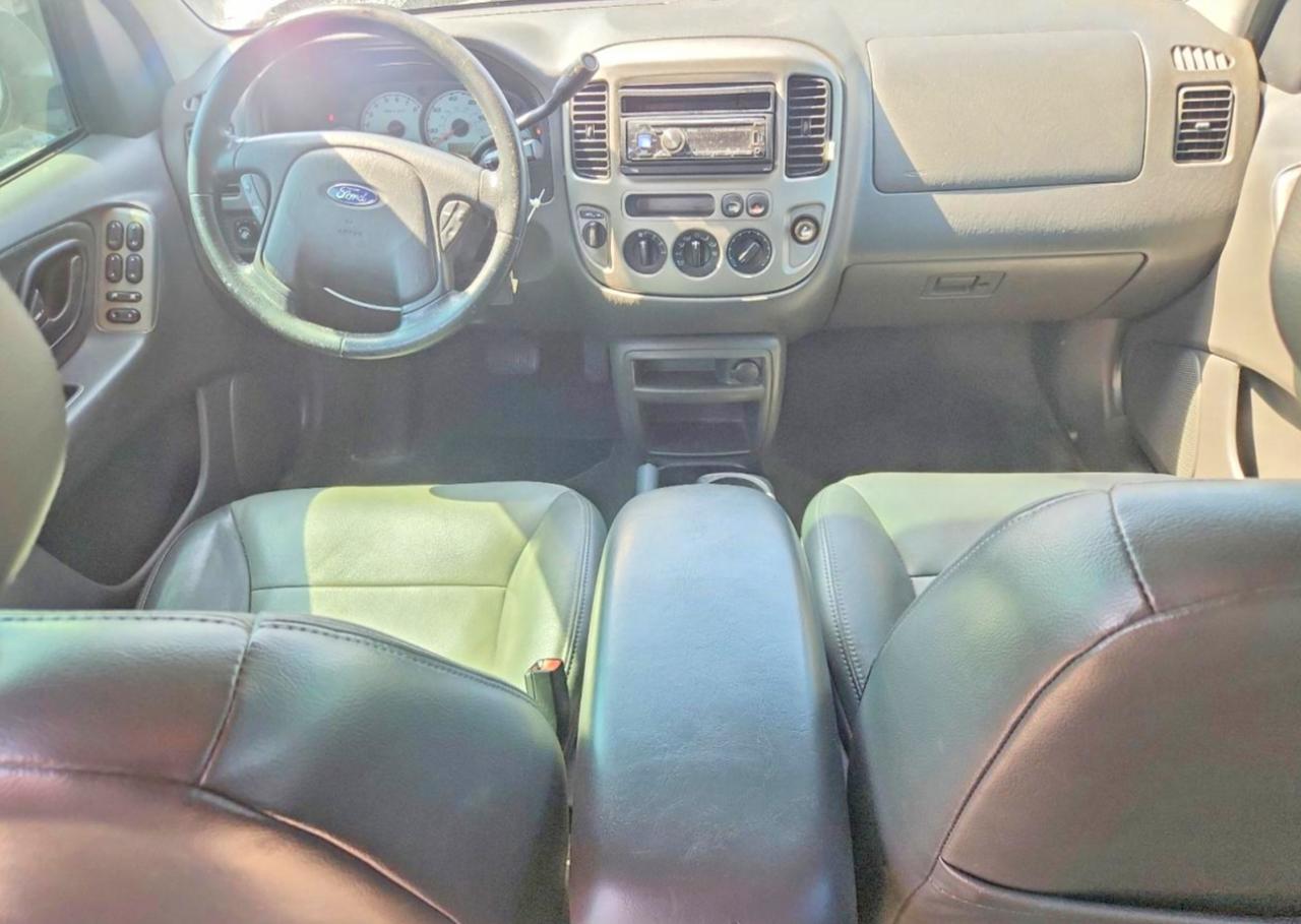 2004 Ford Escape Xlt Синий vin: 1FMCU93194KA36334