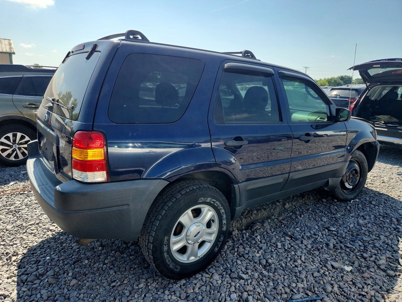 2004 Ford Escape Xlt Синий vin: 1FMCU93194KA36334