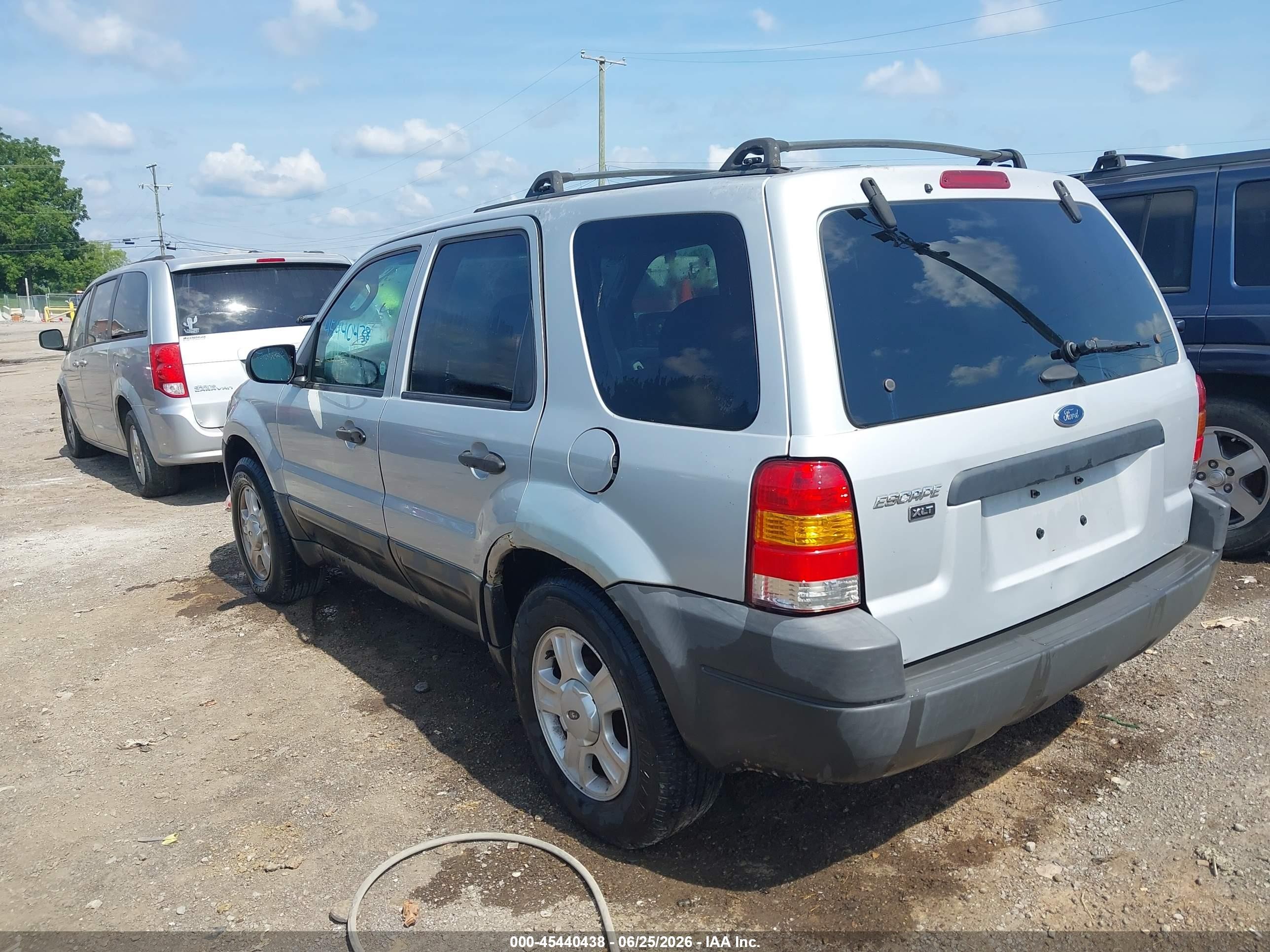 2004 Ford Escape Xlt Silver vin: 1FMCU93194KB10402