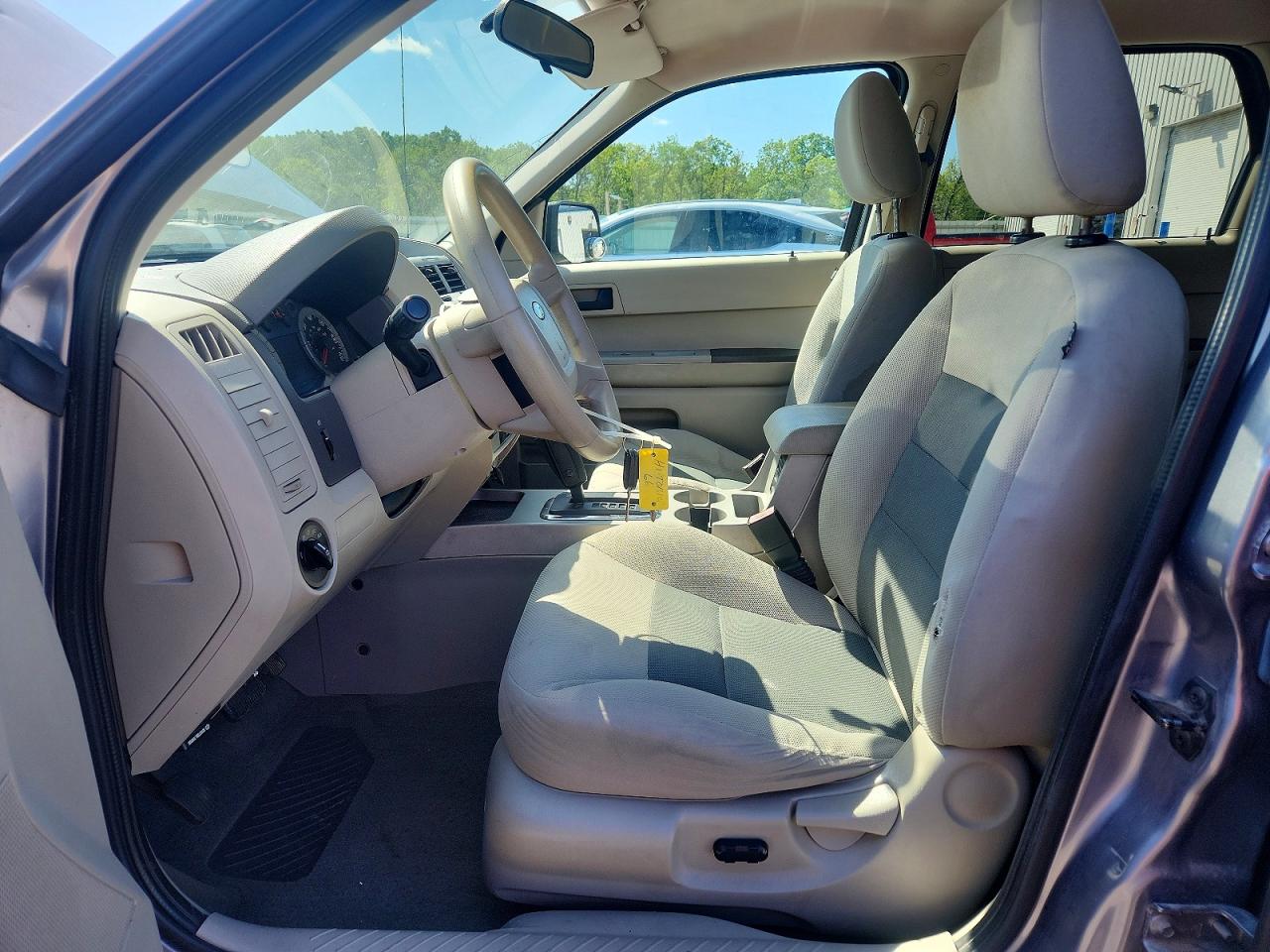 2008 Ford Escape Xlt Серый vin: 1FMCU93198KB58732