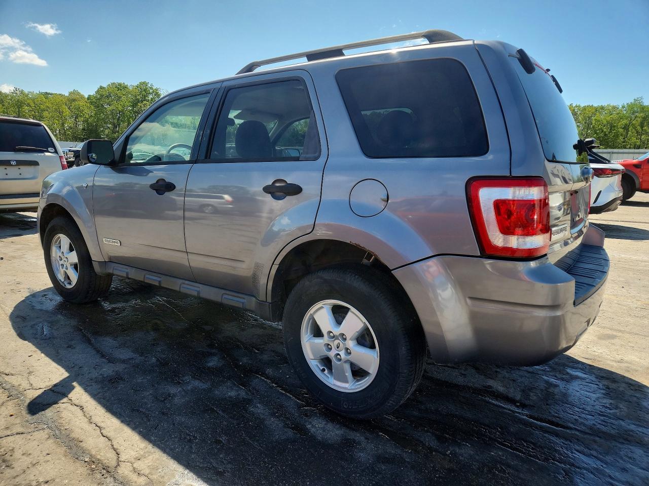 2008 Ford Escape Xlt Серый vin: 1FMCU93198KB58732