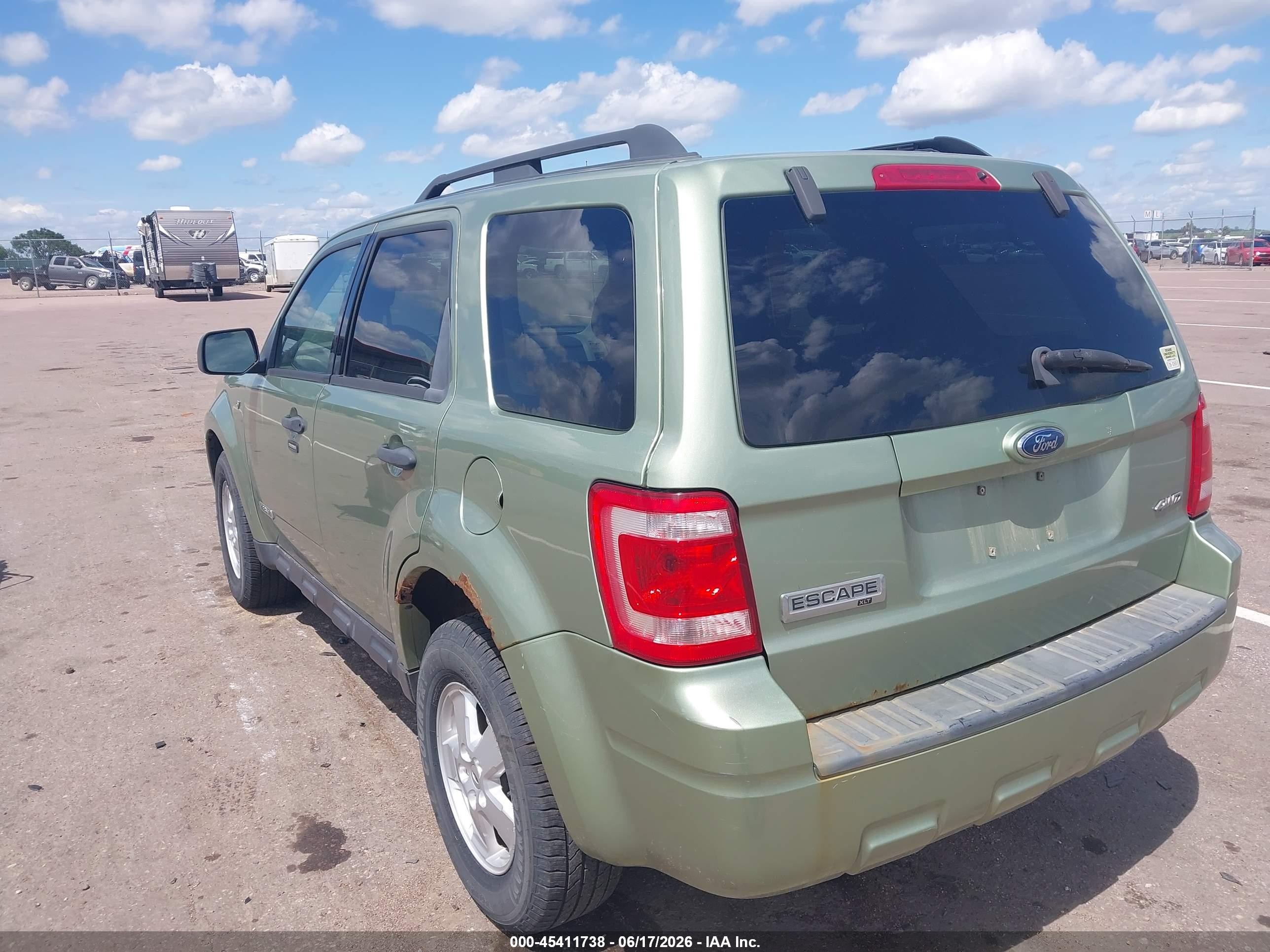 2008 Ford Escape Xlt Green vin: 1FMCU93198KD32069