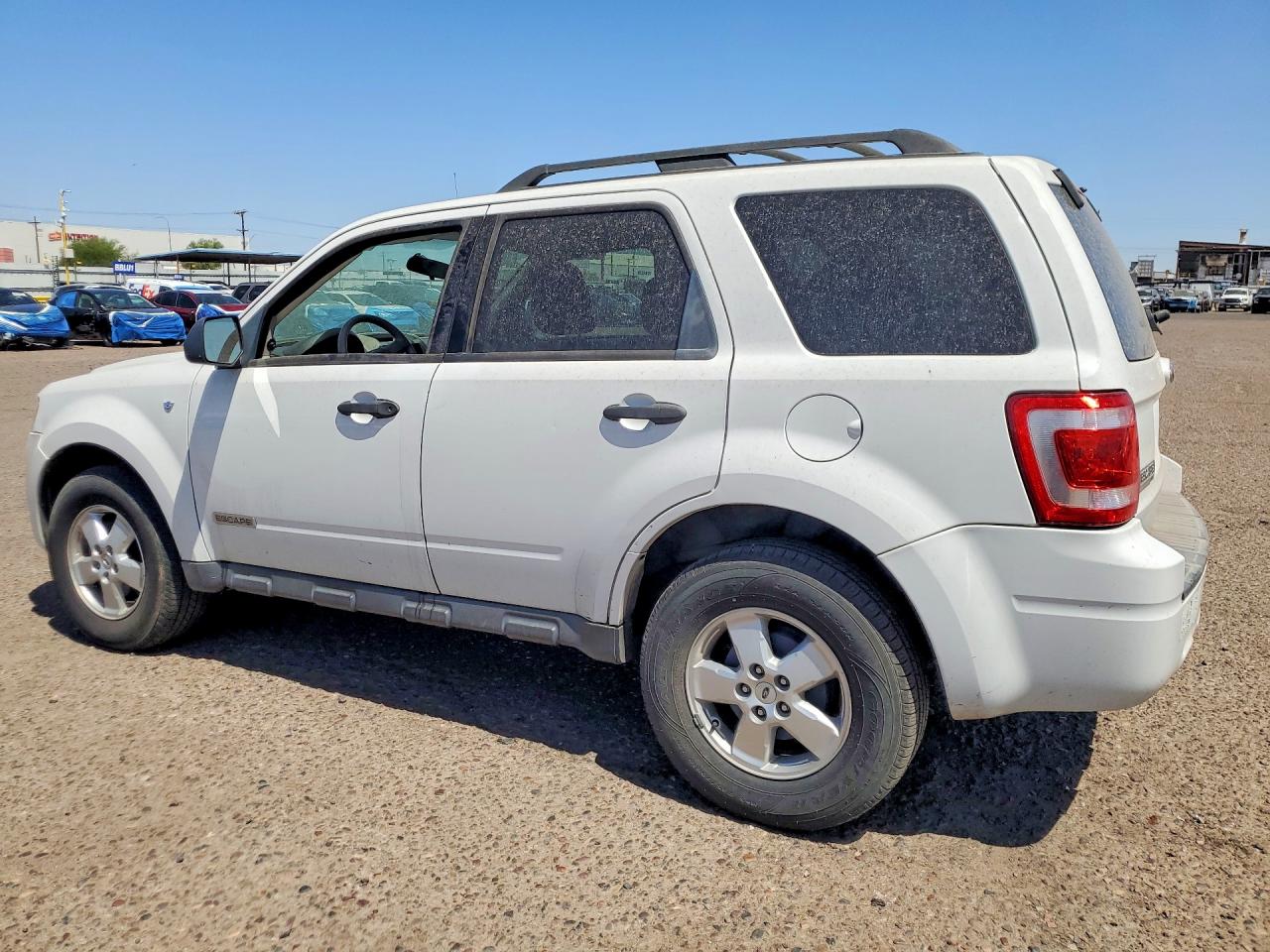 2008 Ford Escape Xlt Белый vin: 1FMCU93198KD74824