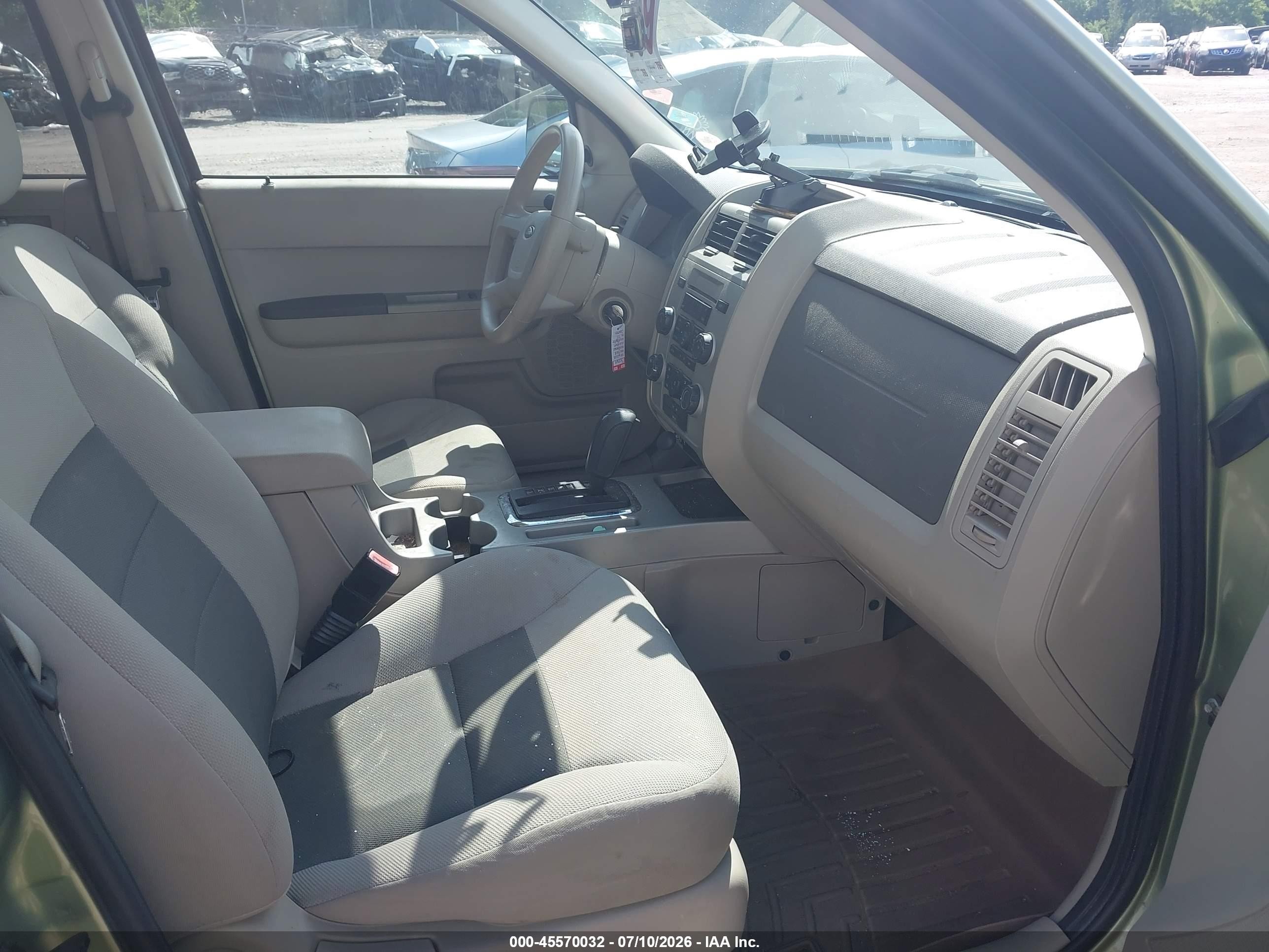 2008 Ford Escape Xlt Green vin: 1FMCU93198KE76222