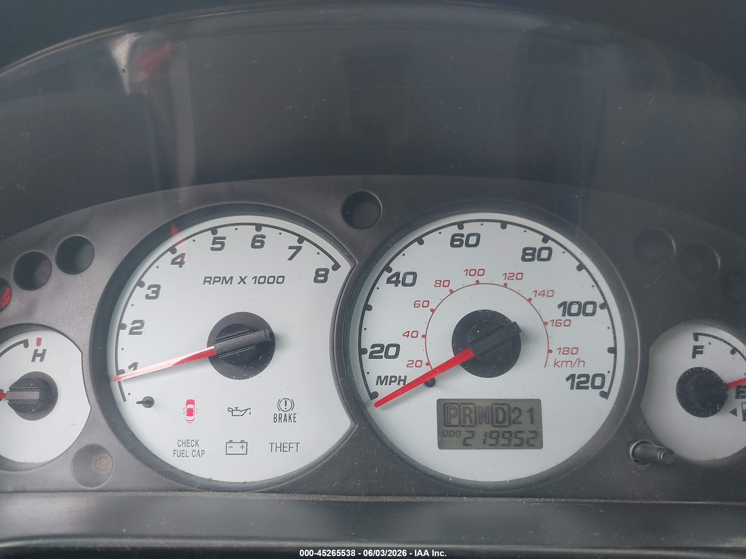 2004 Ford Escape Xlt Silver vin: 1FMCU931X4KB12210