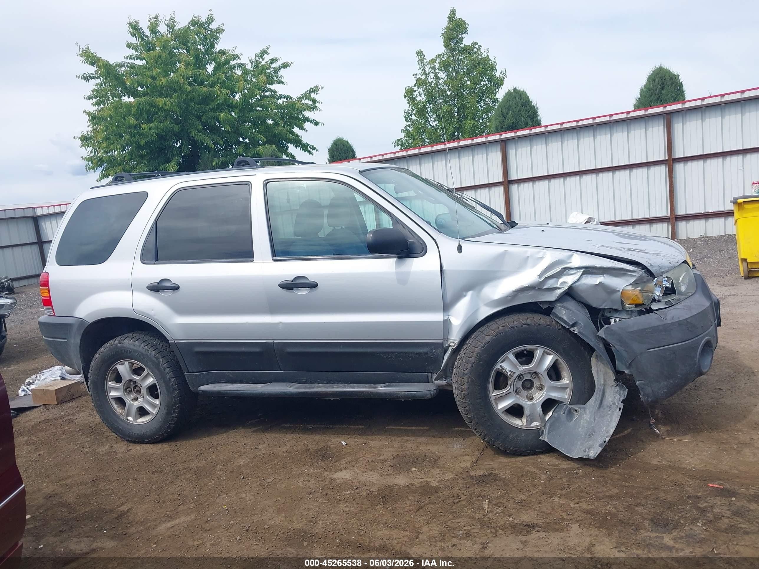 2004 Ford Escape Xlt Silver vin: 1FMCU931X4KB12210