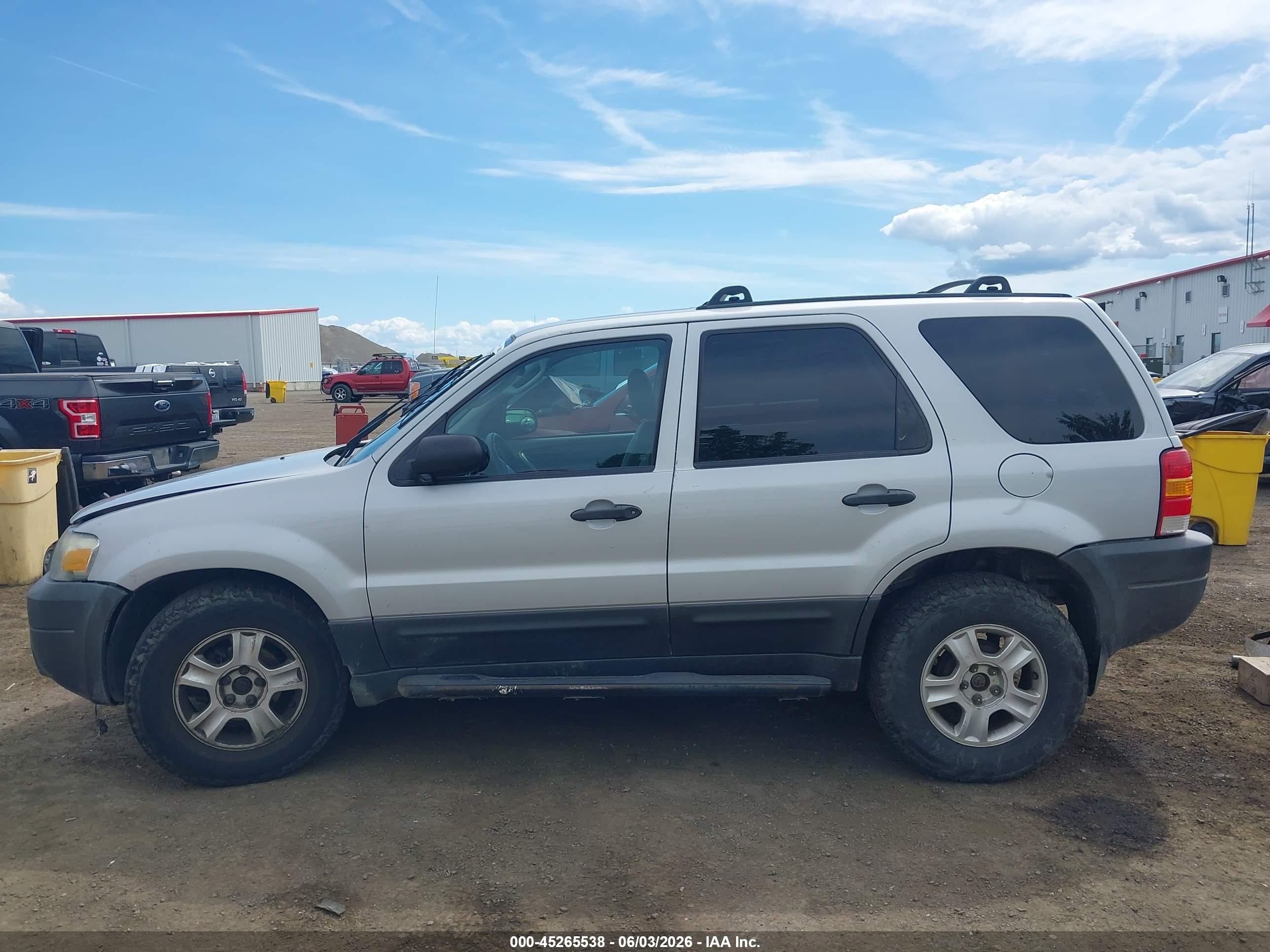2004 Ford Escape Xlt Silver vin: 1FMCU931X4KB12210