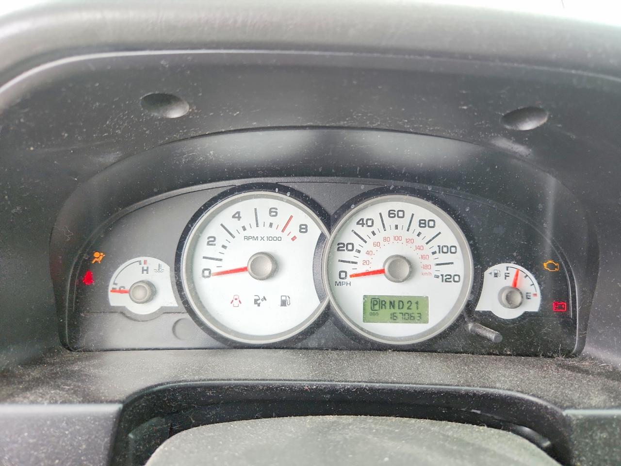 2005 Ford Escape Red vin: 1FMCU931X5KE48991