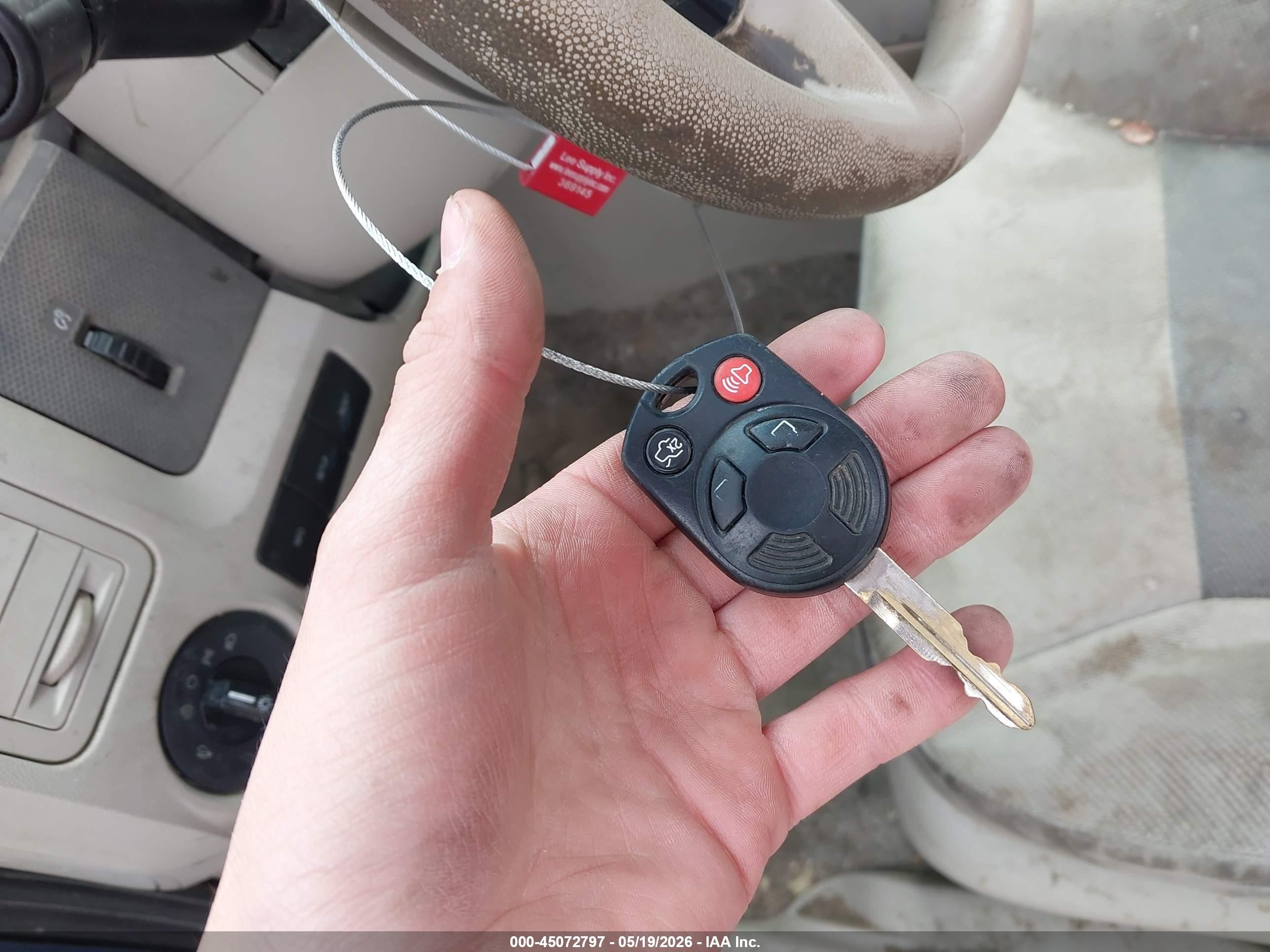 2008 Ford Escape Xlt Синий vin: 1FMCU931X8KA09231