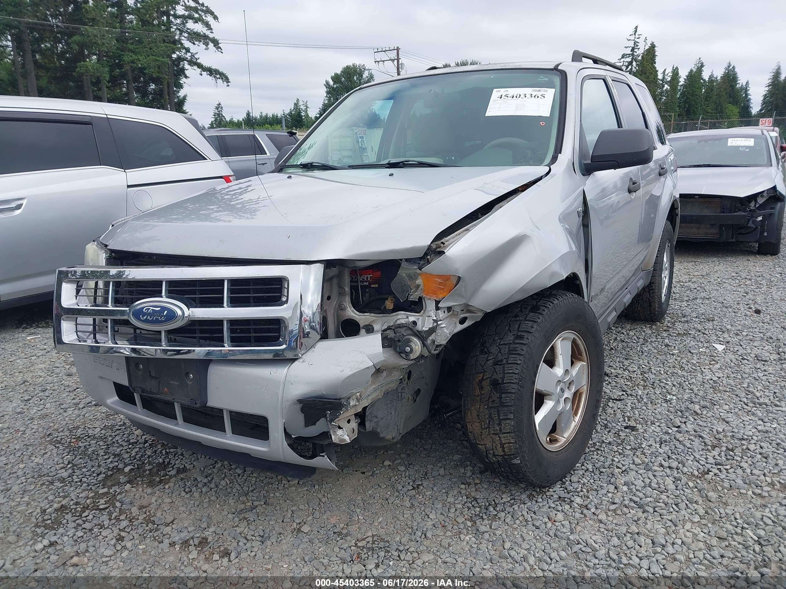 2008 Ford Escape Xlt Silver vin: 1FMCU931X8KA09505