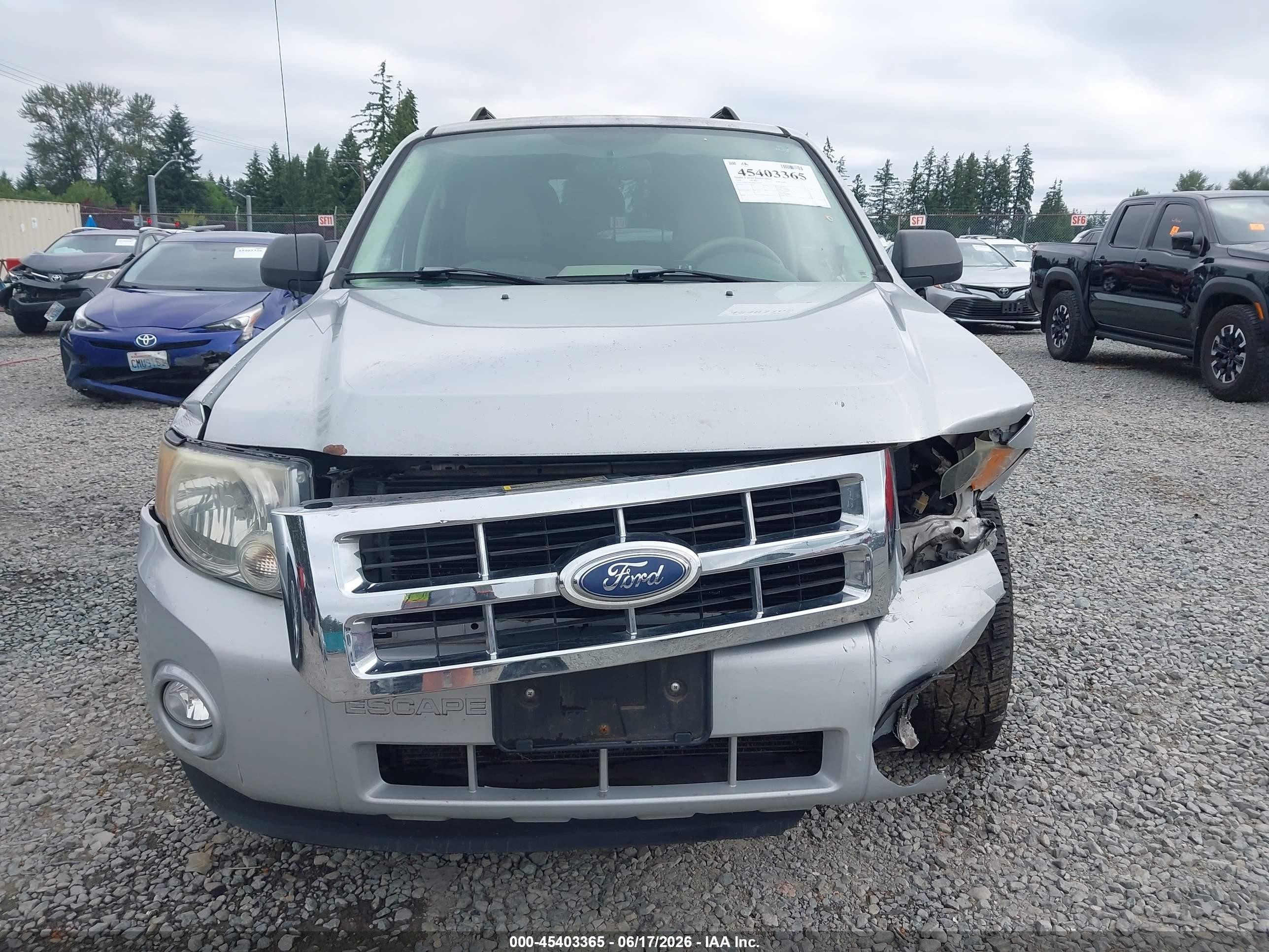 2008 Ford Escape Xlt Silver vin: 1FMCU931X8KA09505