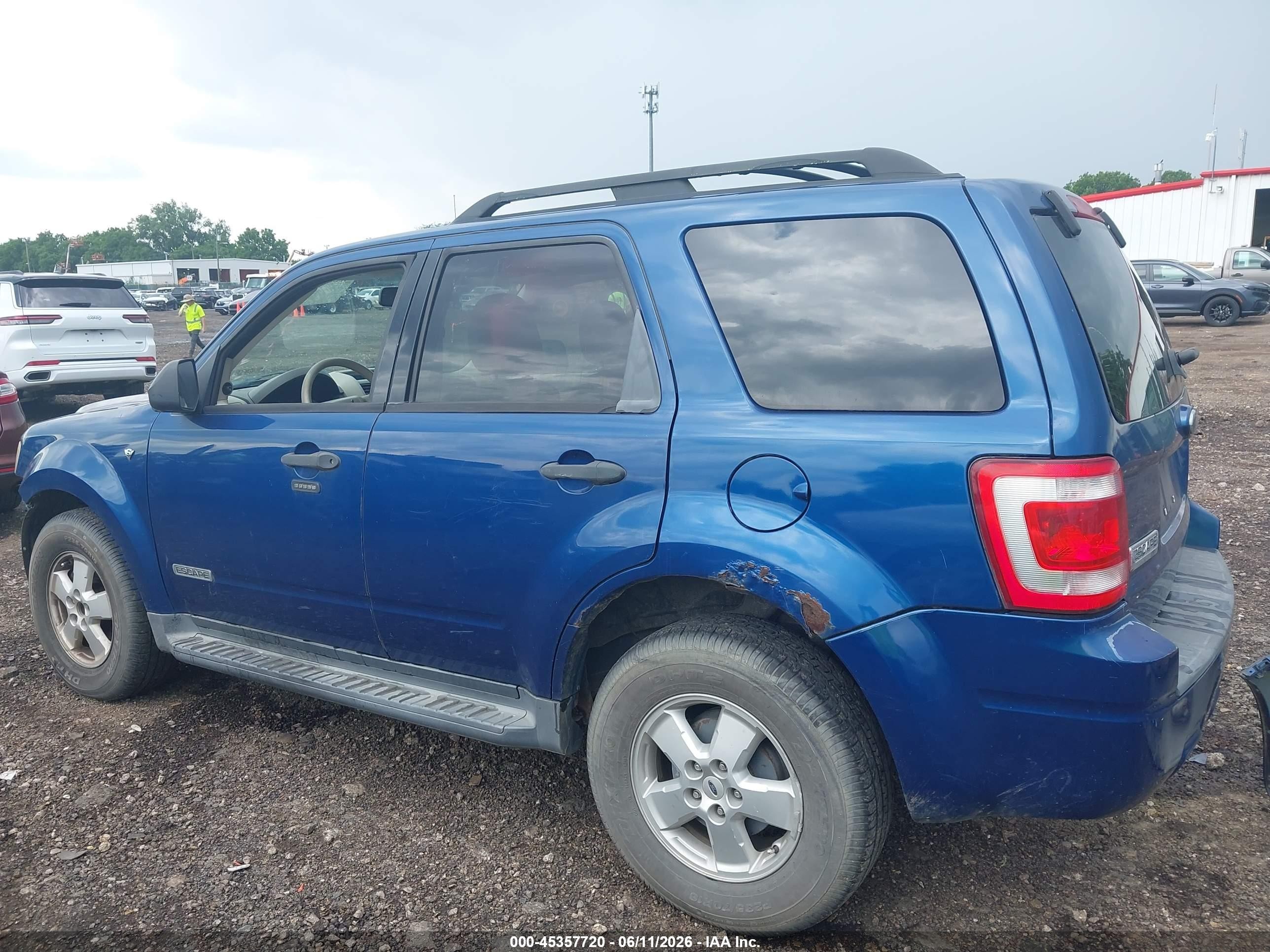 2008 Ford Escape Xlt Blue vin: 1FMCU931X8KB46590