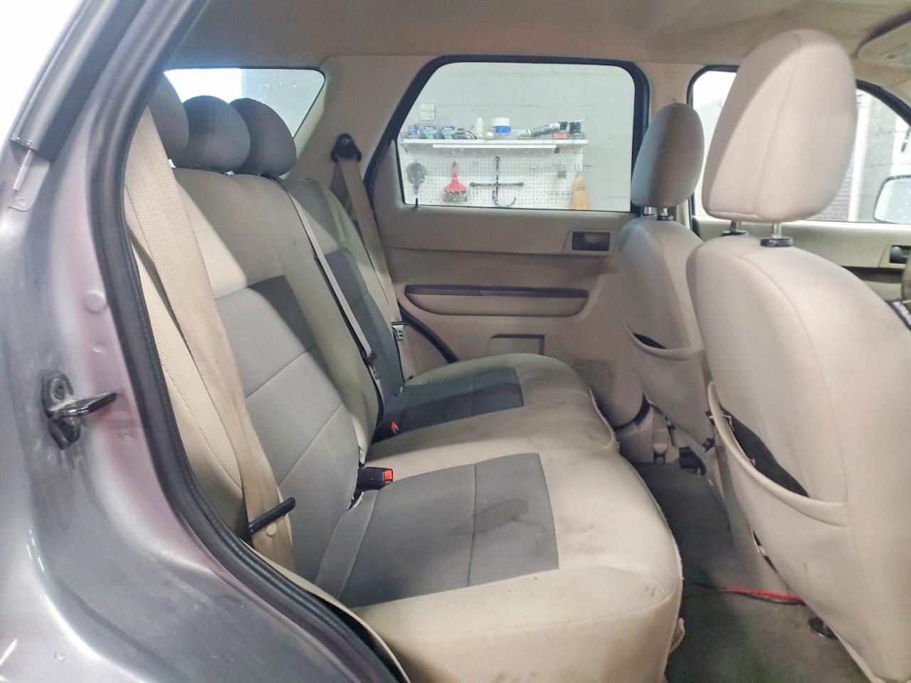2008 Ford Escape Xlt Gray vin: 1FMCU931X8KC17836