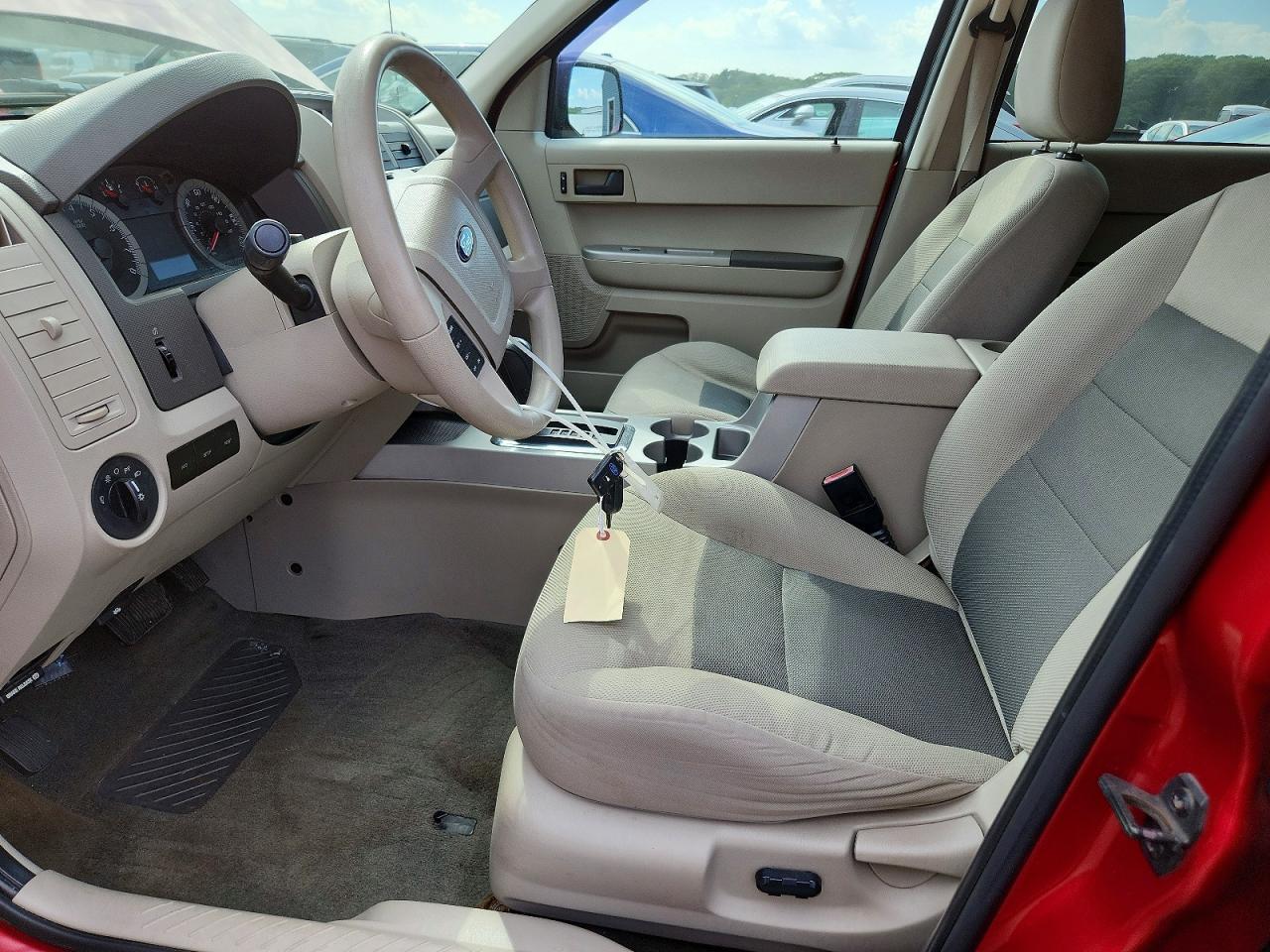 2008 Ford Escape Xlt Red vin: 1FMCU931X8KC32157
