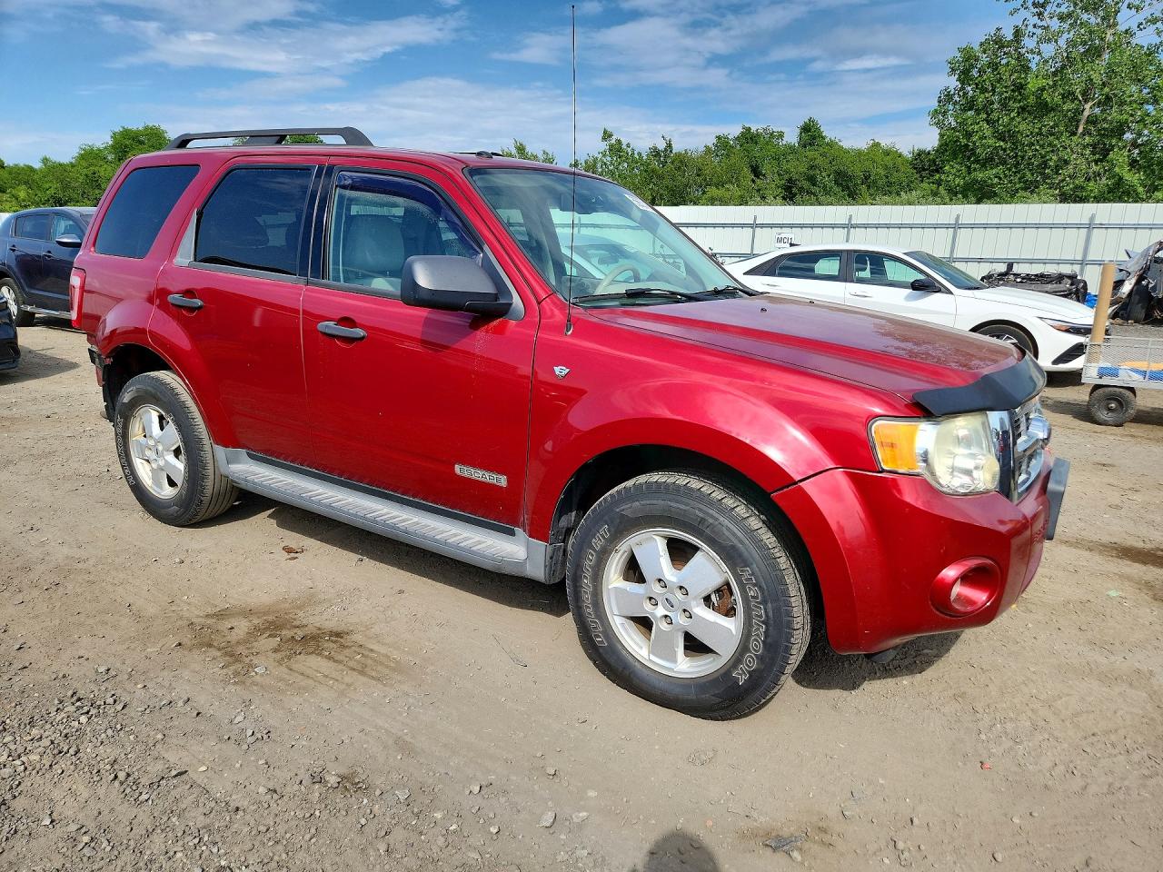 2008 Ford Escape Xlt Red vin: 1FMCU931X8KC32157