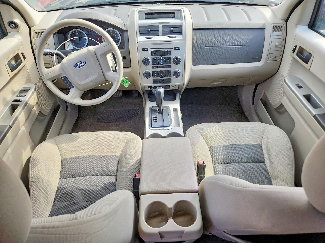 2008 Ford Escape Xlt Red vin: 1FMCU931X8KC32157