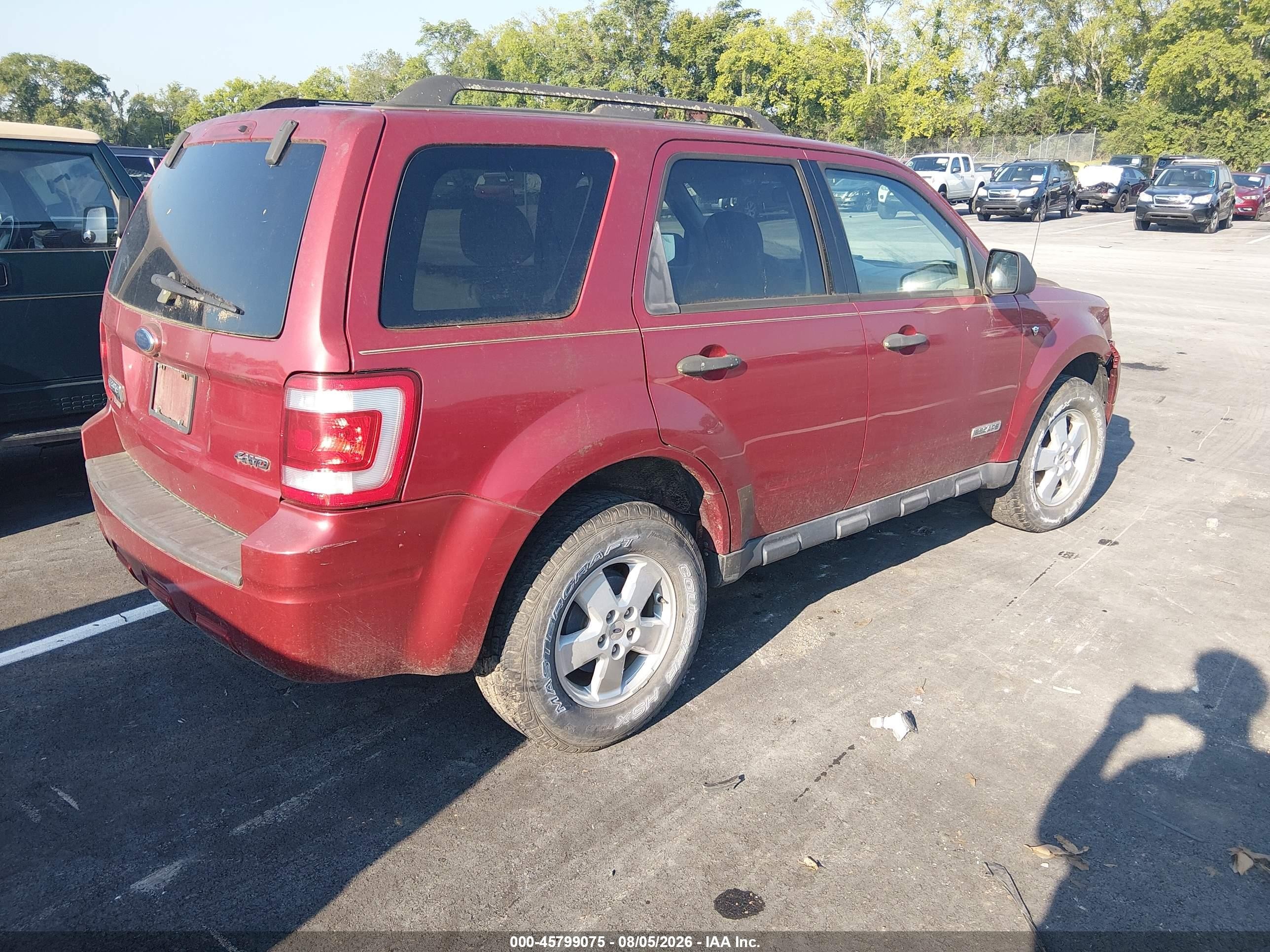2008 Ford Escape Xlt Red vin: 1FMCU931X8KD40195
