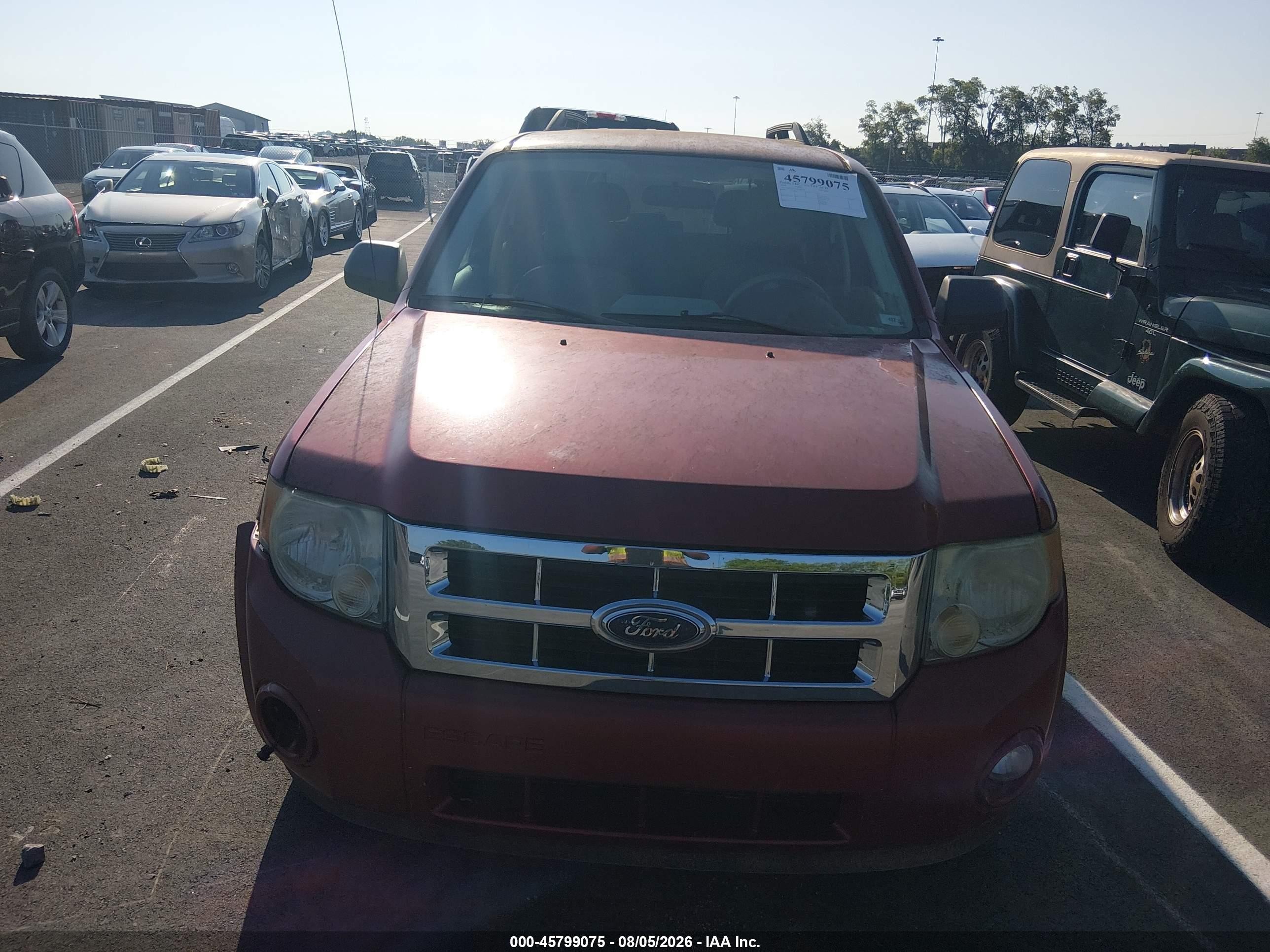 2008 Ford Escape Xlt Red vin: 1FMCU931X8KD40195