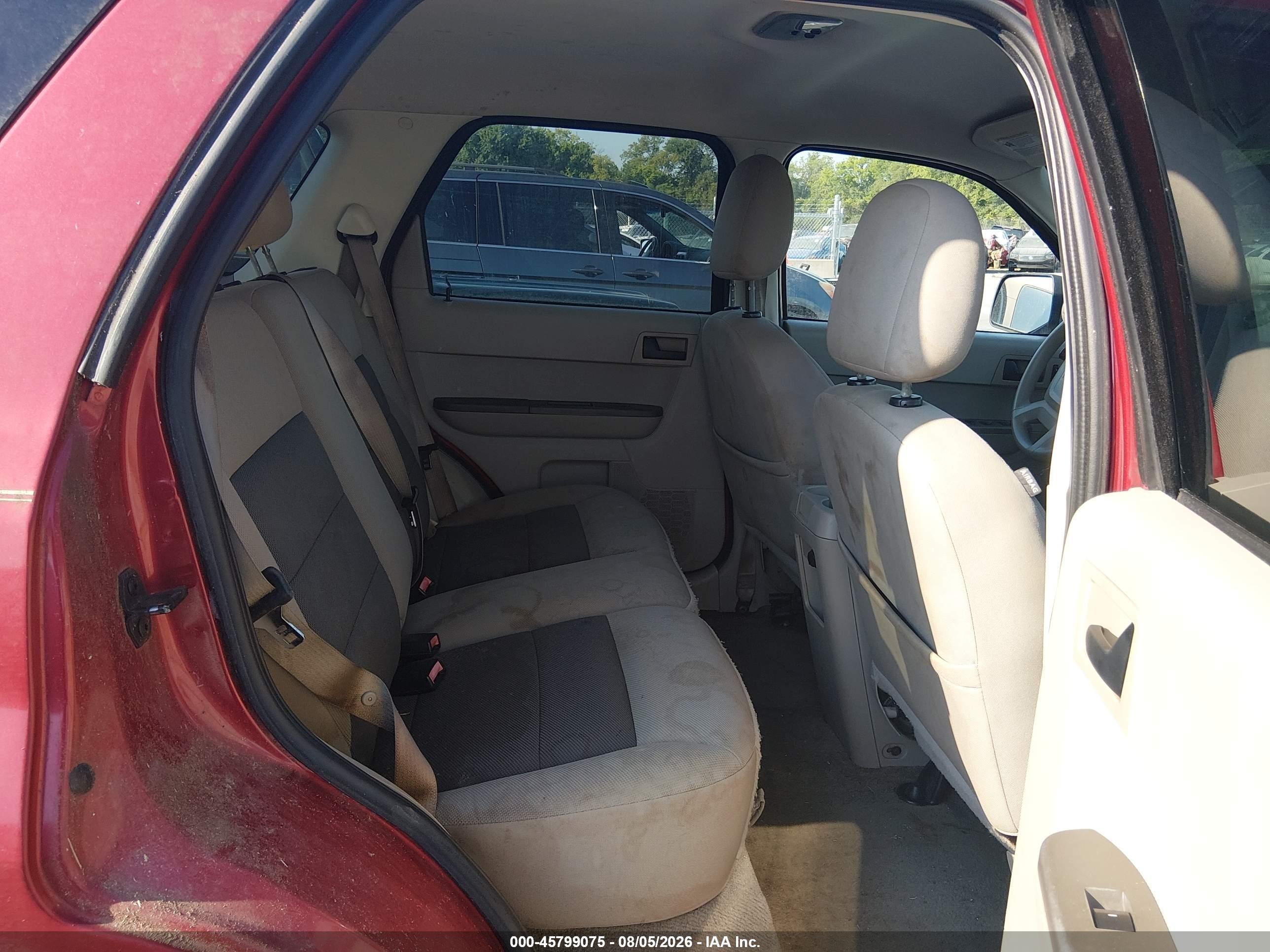 2008 Ford Escape Xlt Red vin: 1FMCU931X8KD40195