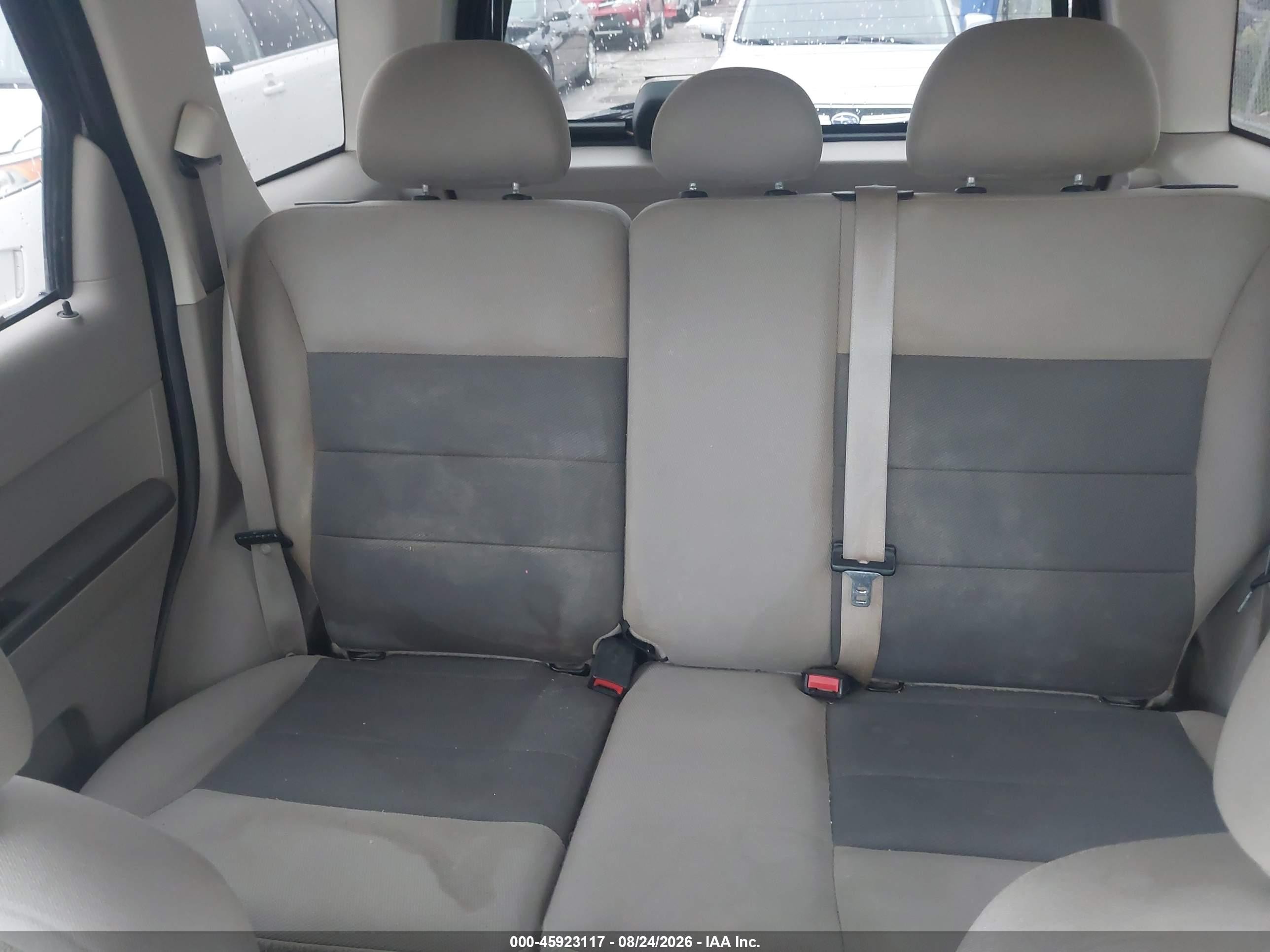 2008 Ford Escape Xlt Белый vin: 1FMCU931X8KD65355