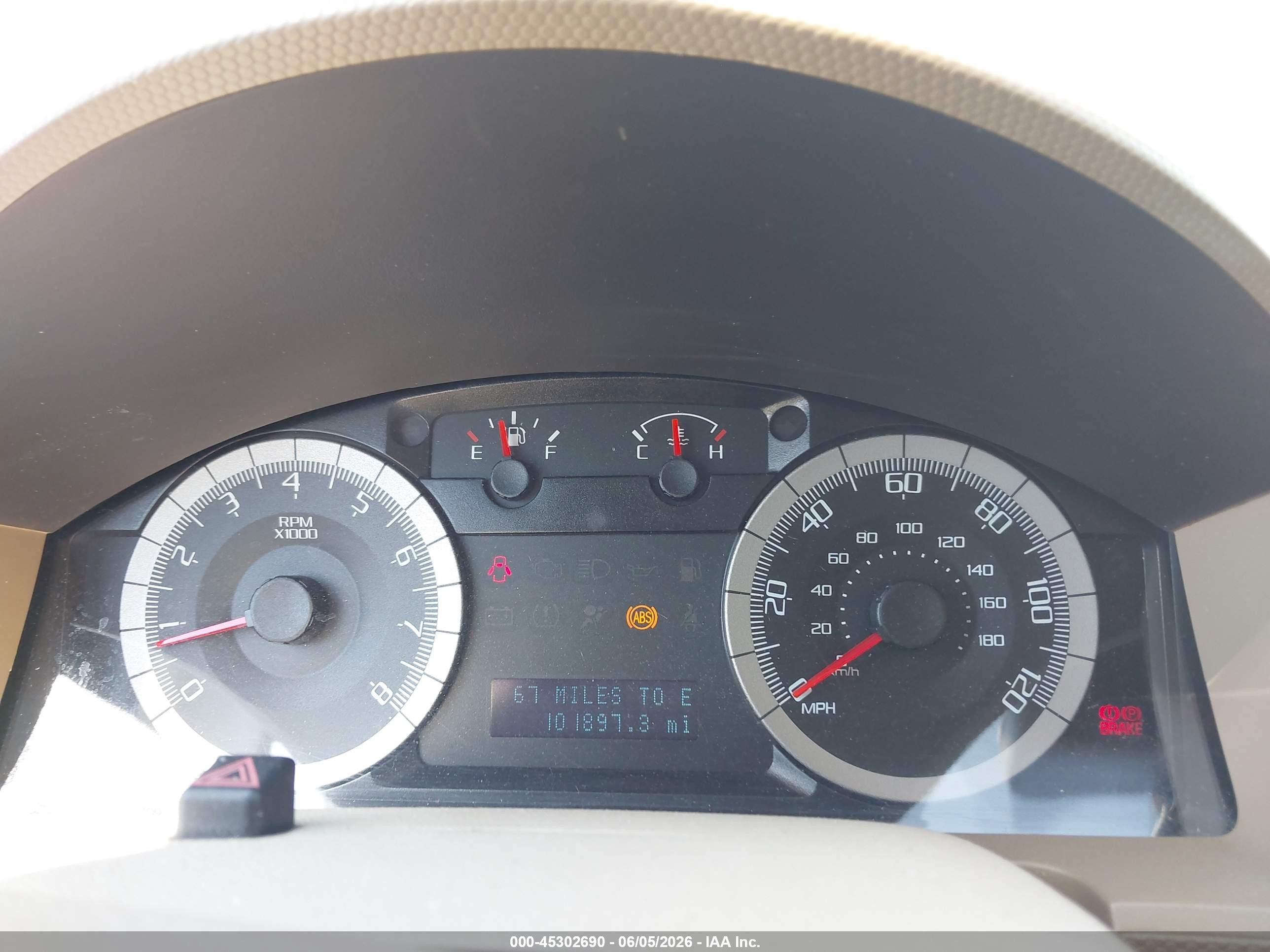 2009 Ford Escape Xlt Beige vin: 1FMCU93719KD07673