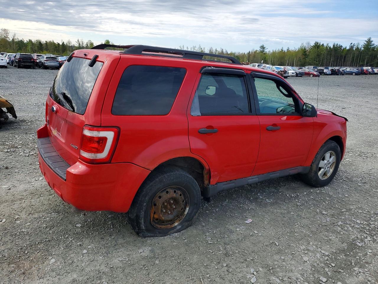 2009 Ford Escape Xlt Red vin: 1FMCU93739KA37457