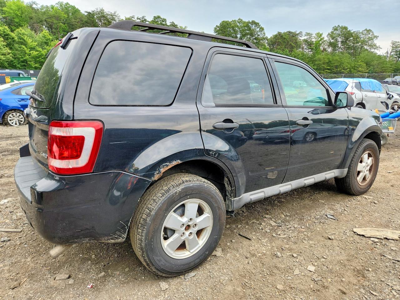 2009 Ford Escape Xlt Black vin: 1FMCU93749KA63713