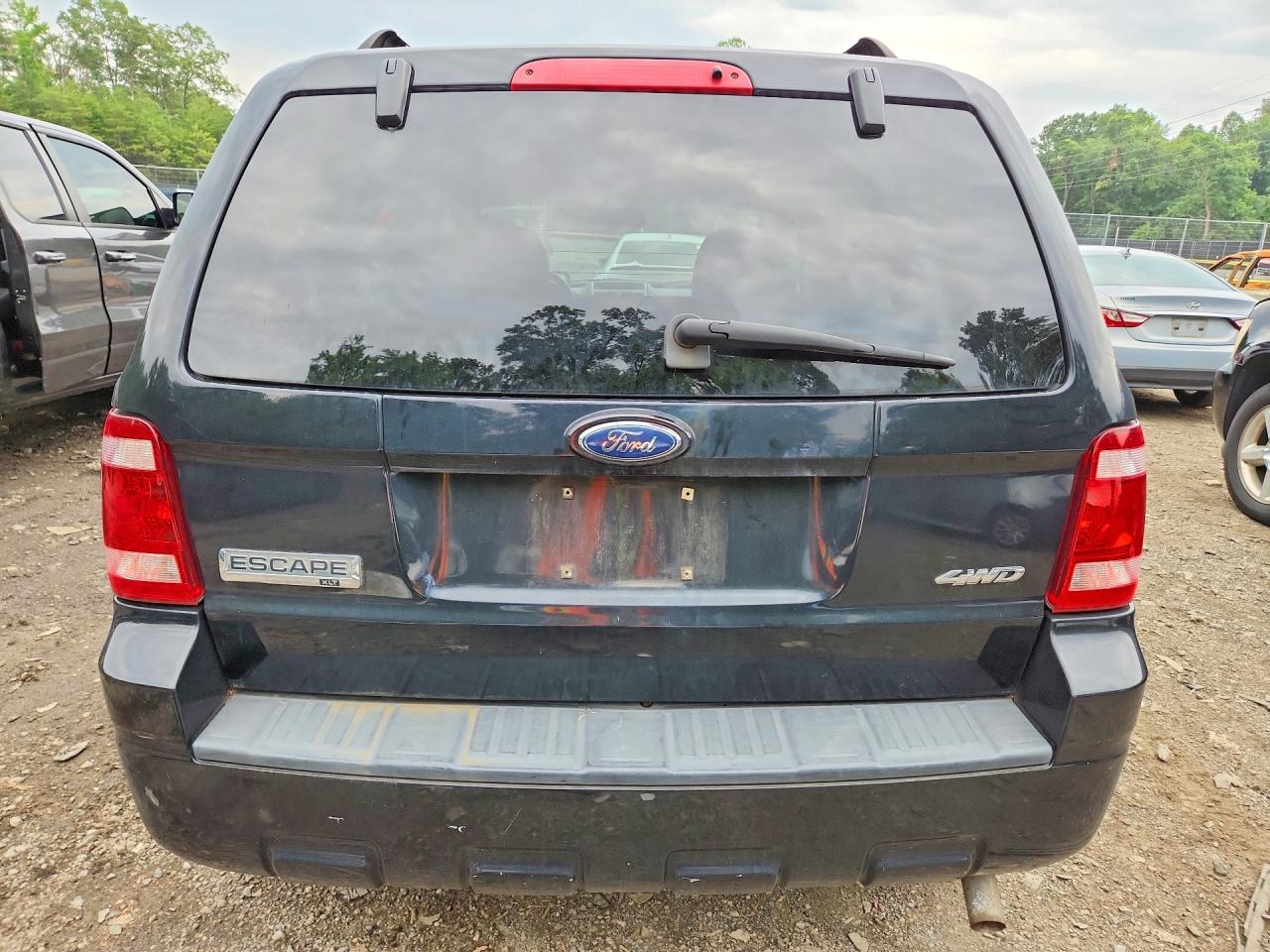 2009 Ford Escape Xlt Black vin: 1FMCU93749KA63713