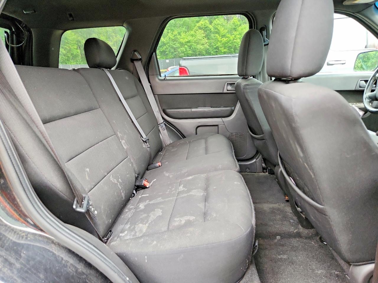 2009 Ford Escape Xlt Black vin: 1FMCU93749KA63713