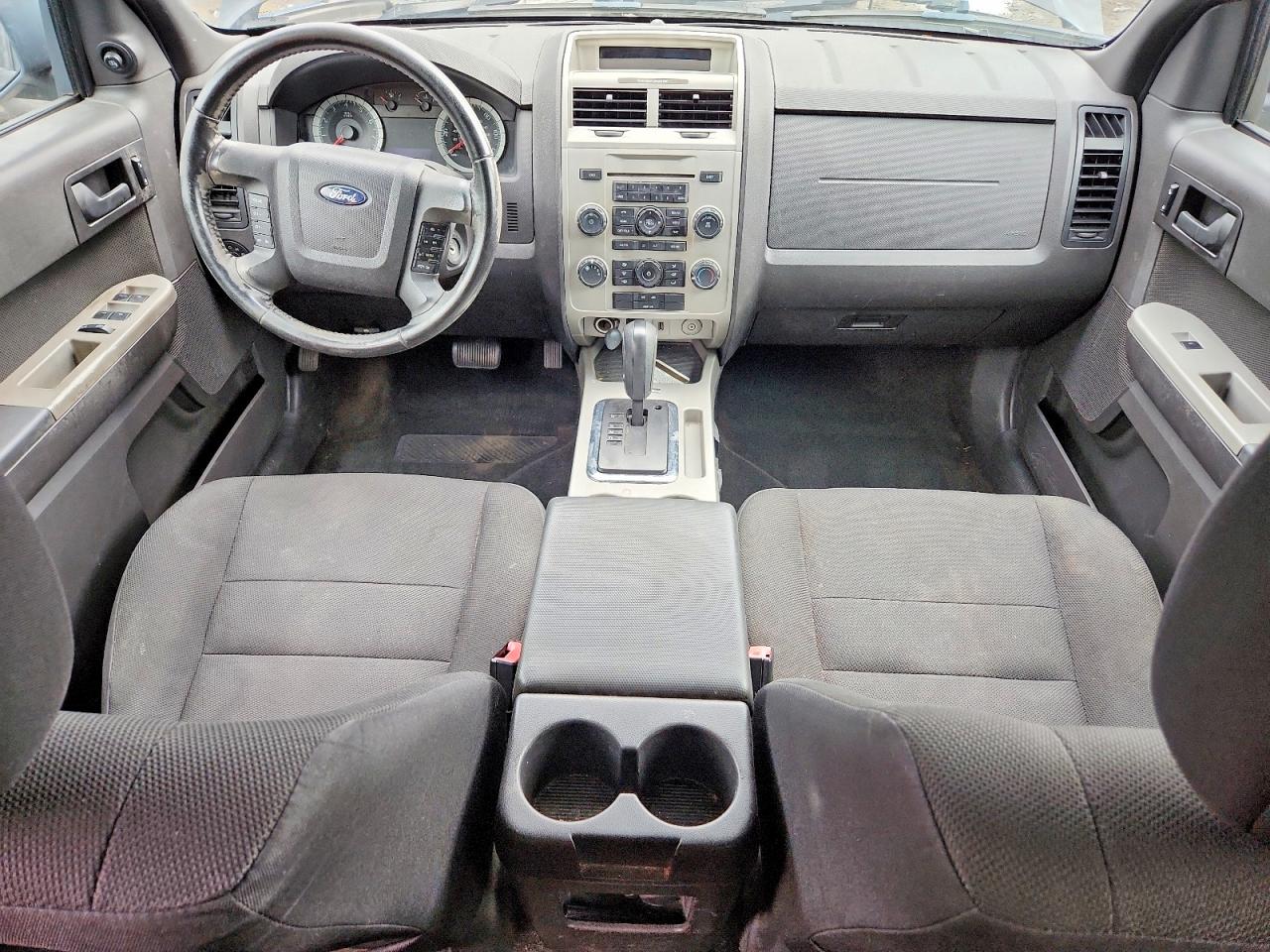 2009 Ford Escape Xlt Black vin: 1FMCU93749KA63713