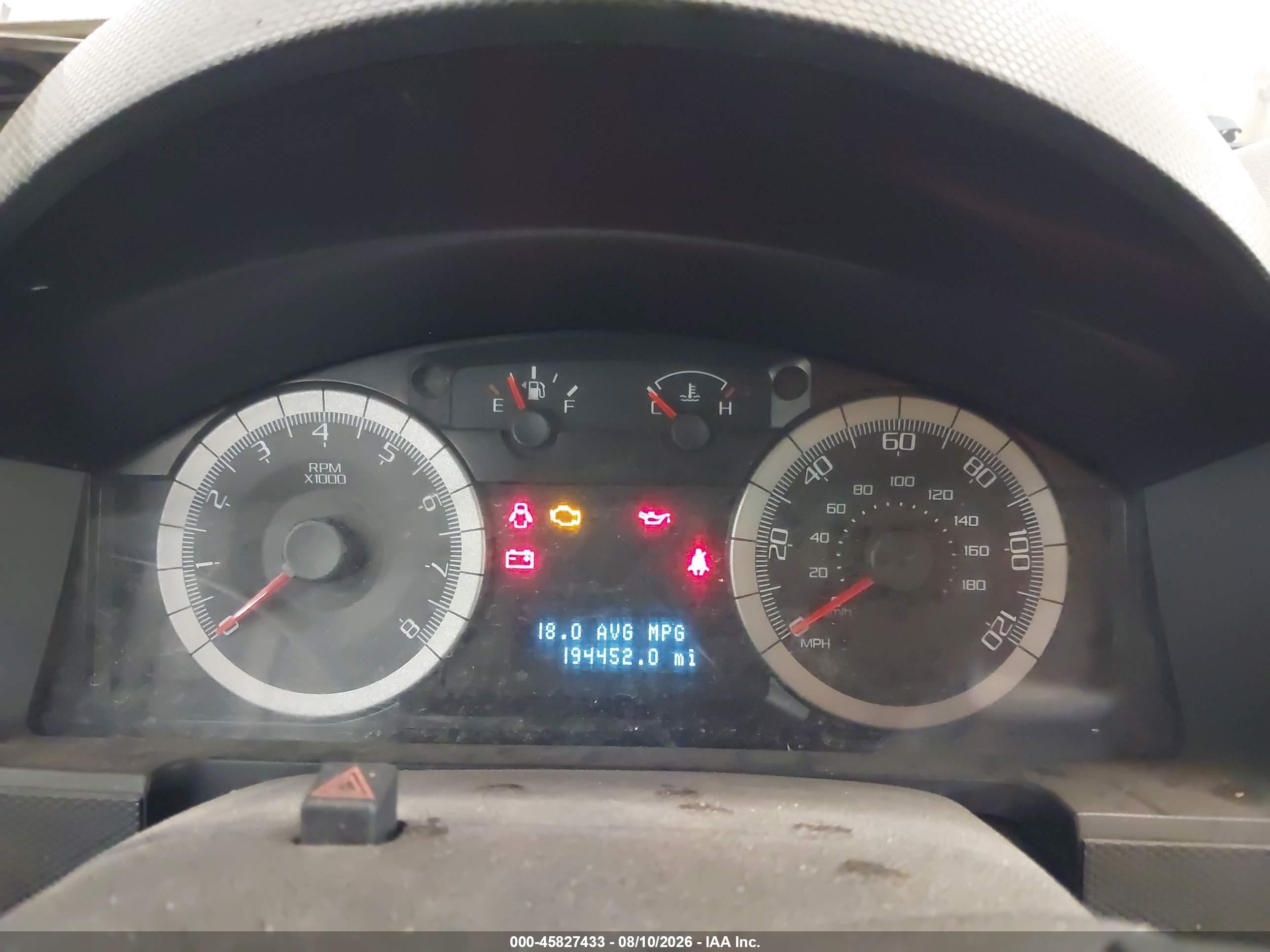 2009 Ford Escape Xlt Серебряный vin: 1FMCU93749KB78456