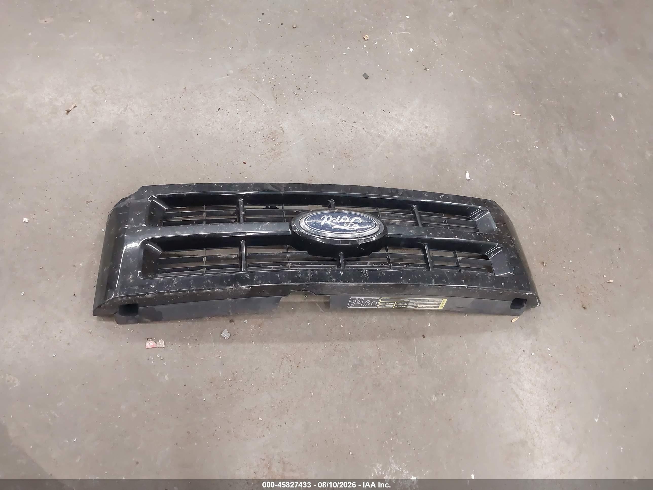 2009 Ford Escape Xlt Серебряный vin: 1FMCU93749KB78456