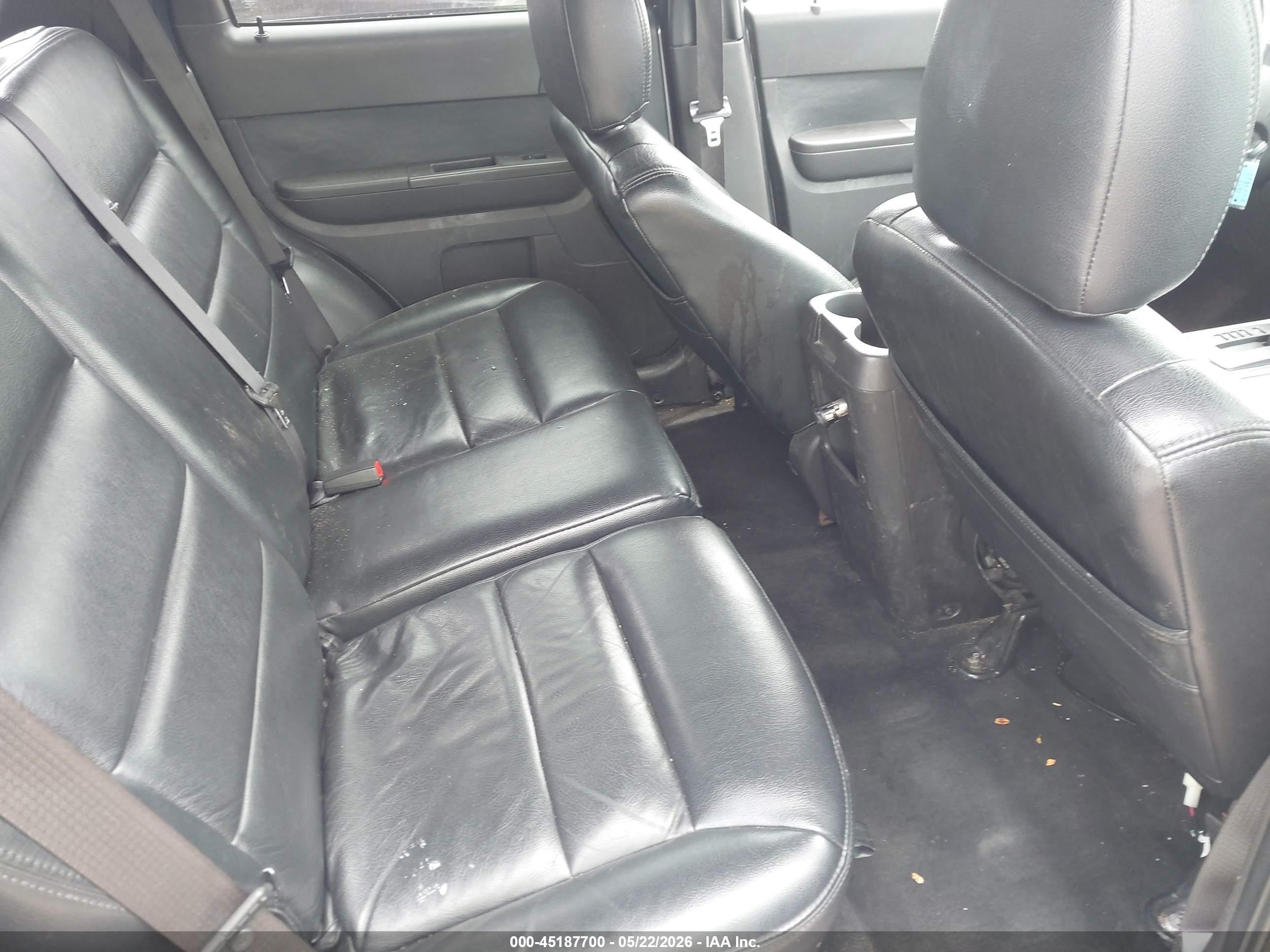 2009 Ford Escape Xlt Gray vin: 1FMCU93759KA74932
