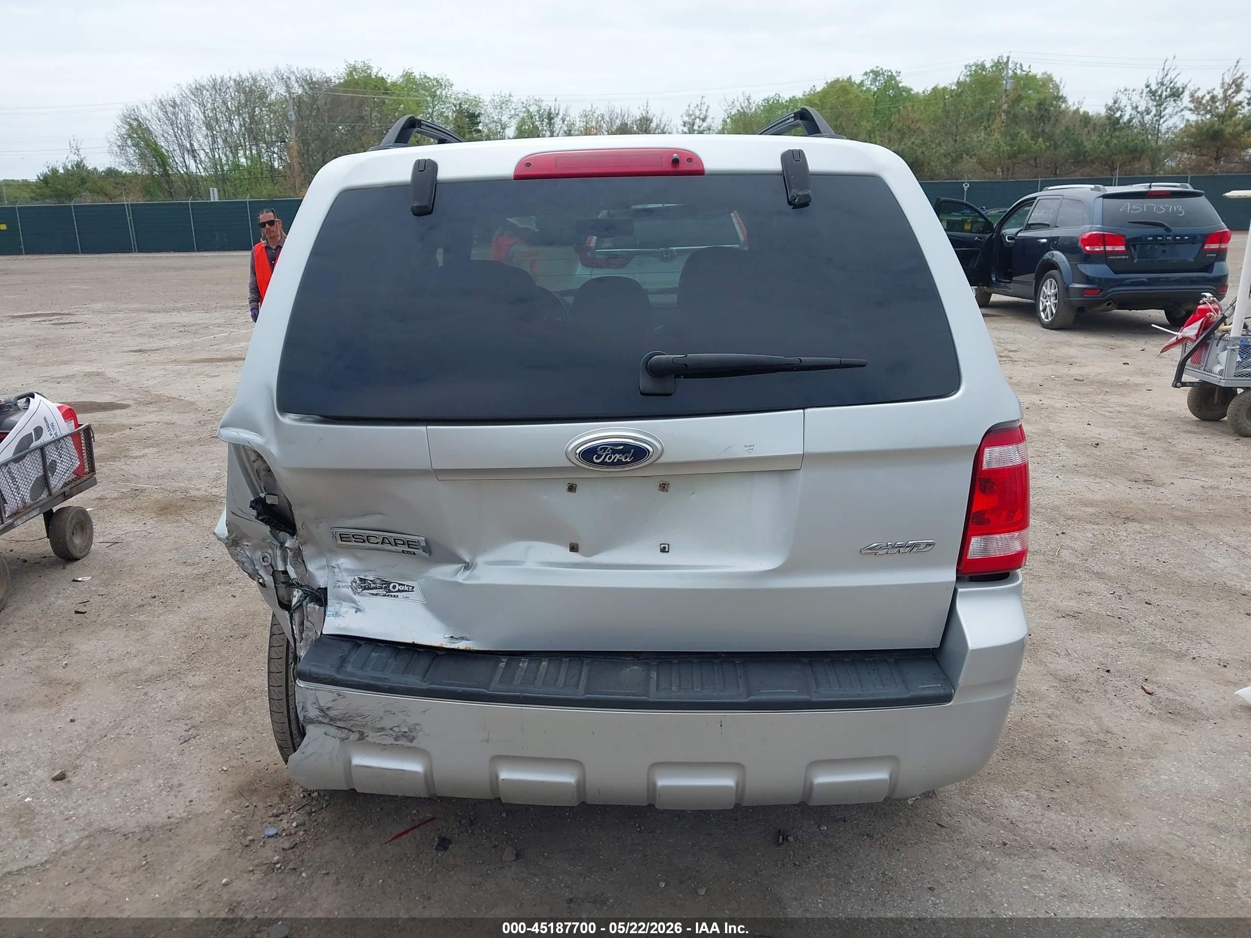2009 Ford Escape Xlt Gray vin: 1FMCU93759KA74932