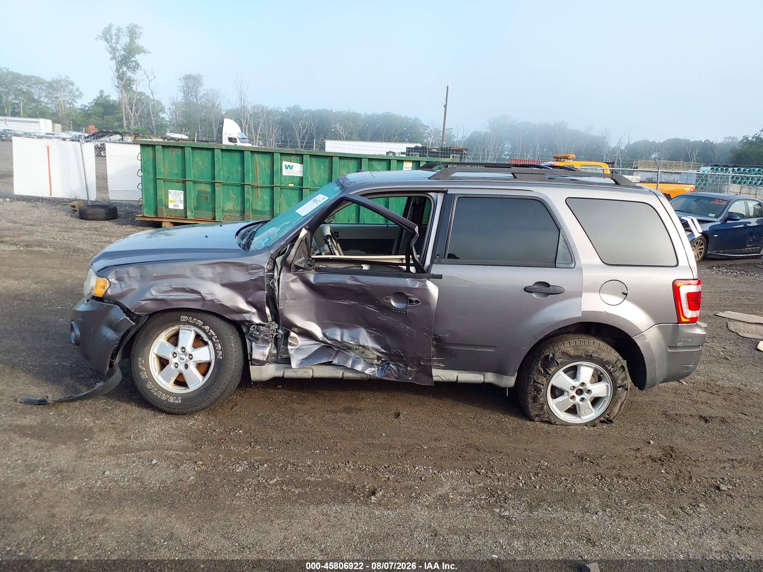 2009 Ford Escape Xlt Gray vin: 1FMCU93789KB21631