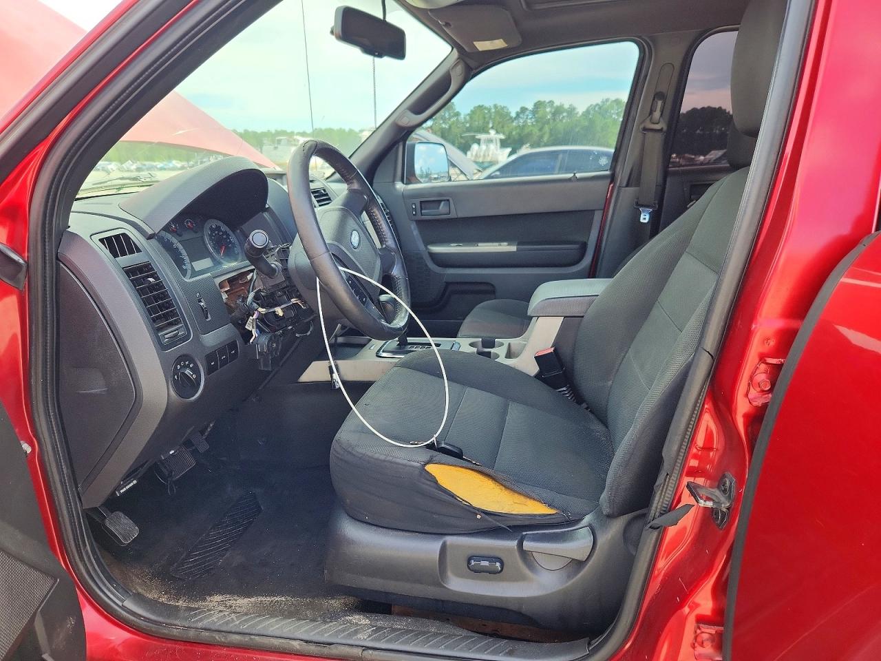 2009 Ford Escape Xlt Burgundy vin: 1FMCU93799KB00691