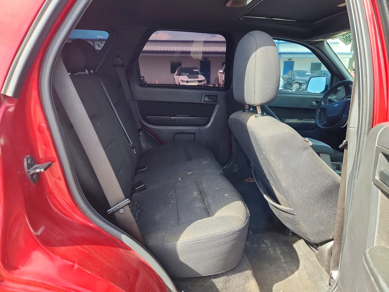 2009 Ford Escape Xlt Burgundy vin: 1FMCU93799KB00691