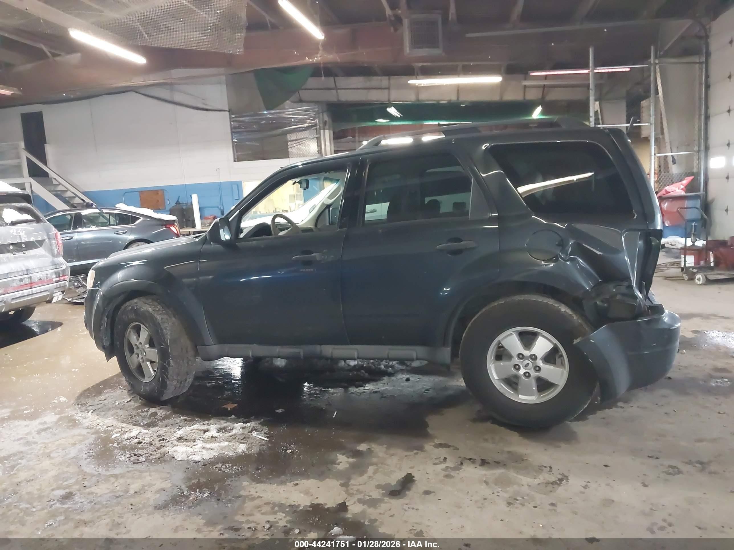 2009 Ford Escape Xlt Gray vin: 1FMCU937X9KC13100