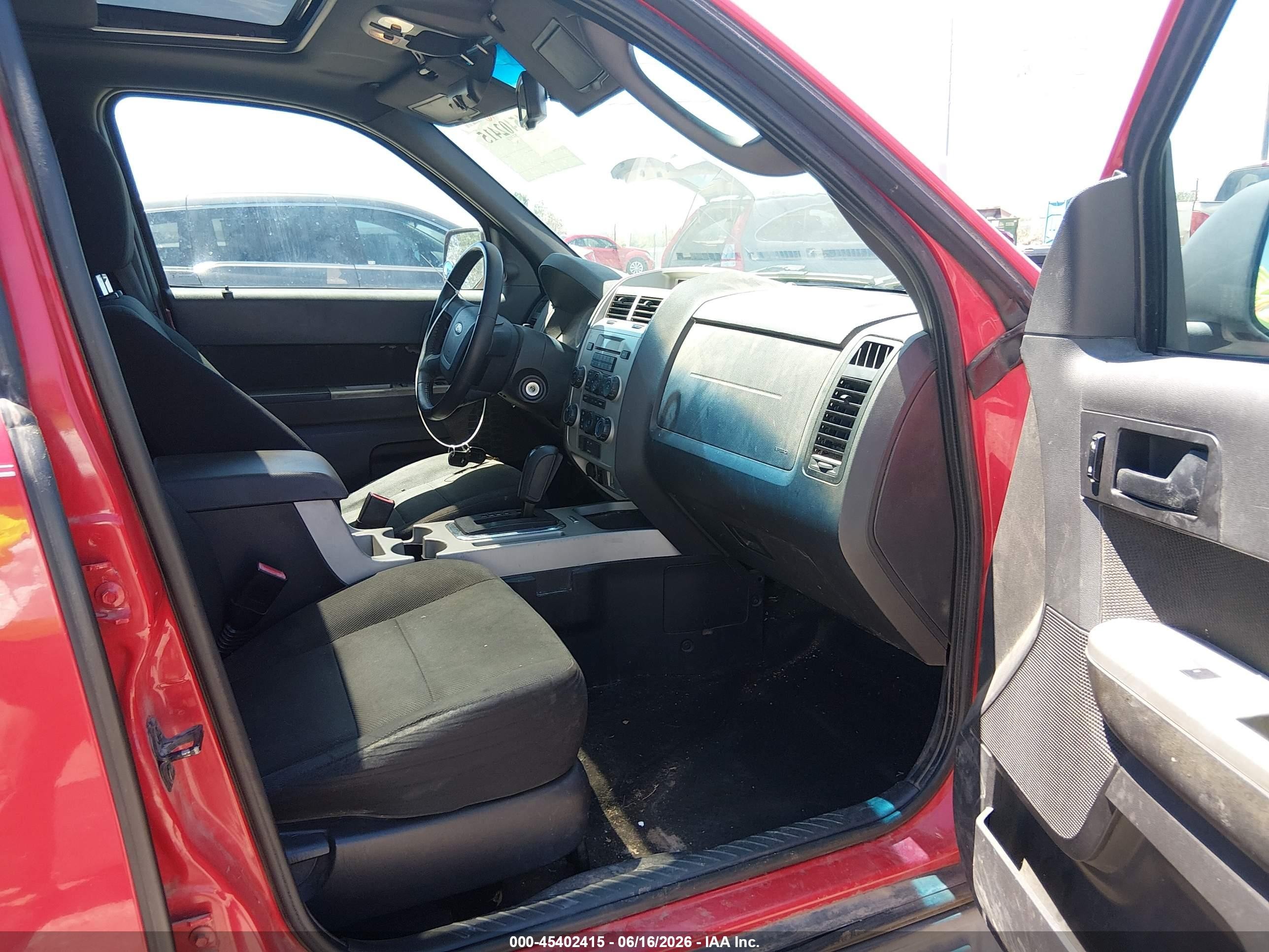2009 Ford Escape Xlt Red vin: 1FMCU93G09KA53762