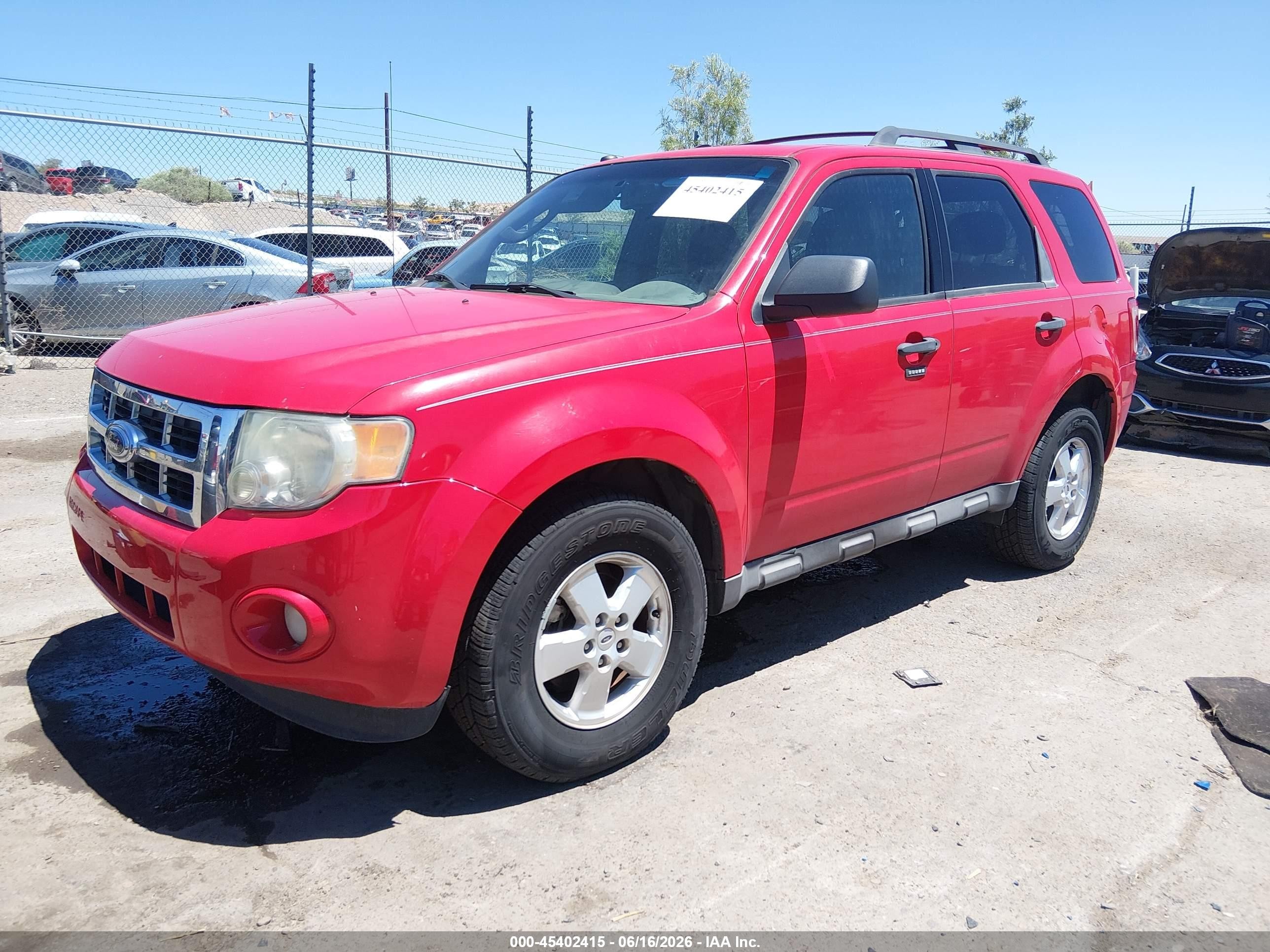 2009 Ford Escape Xlt Red vin: 1FMCU93G09KA53762
