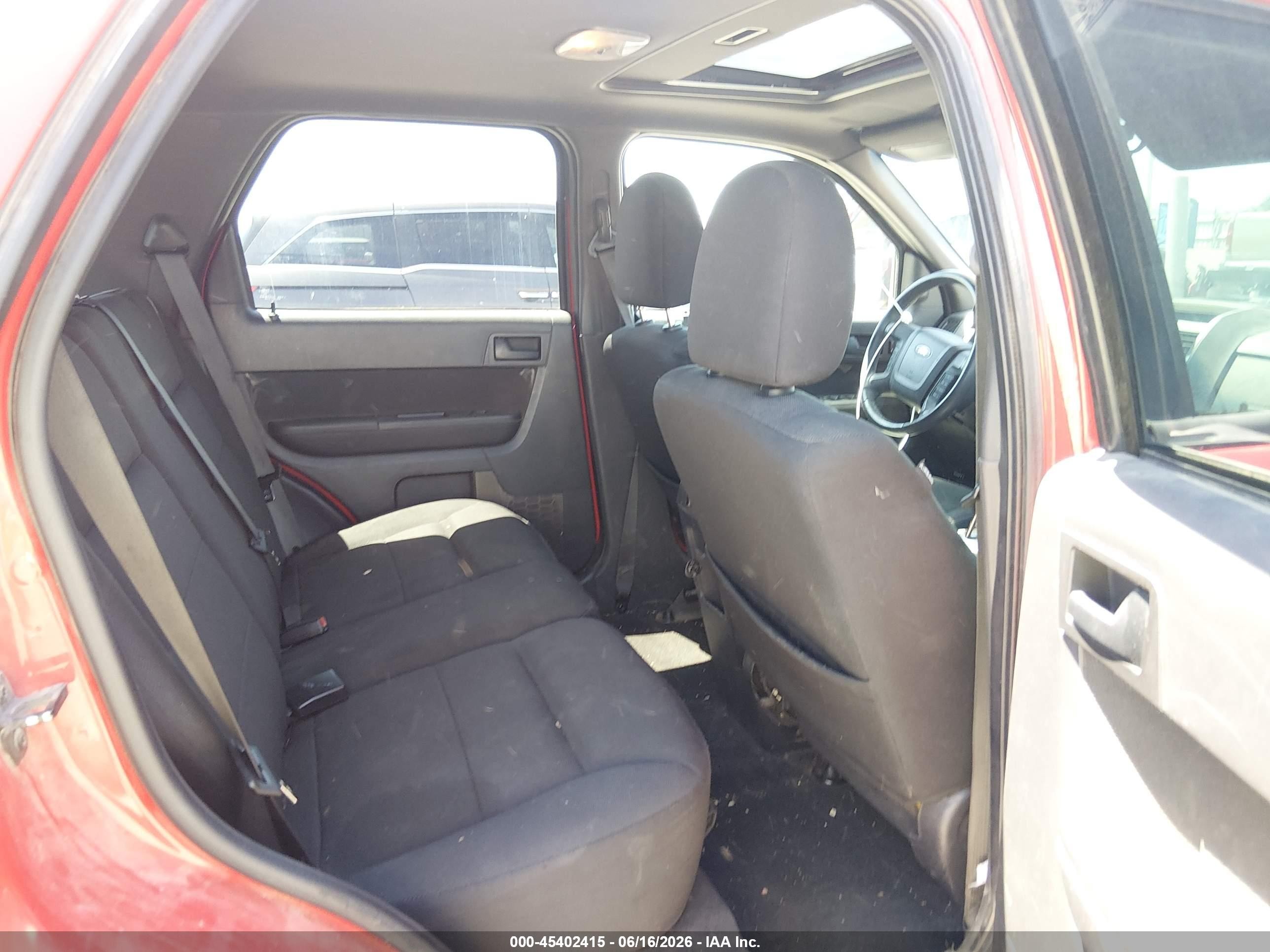 2009 Ford Escape Xlt Red vin: 1FMCU93G09KA53762