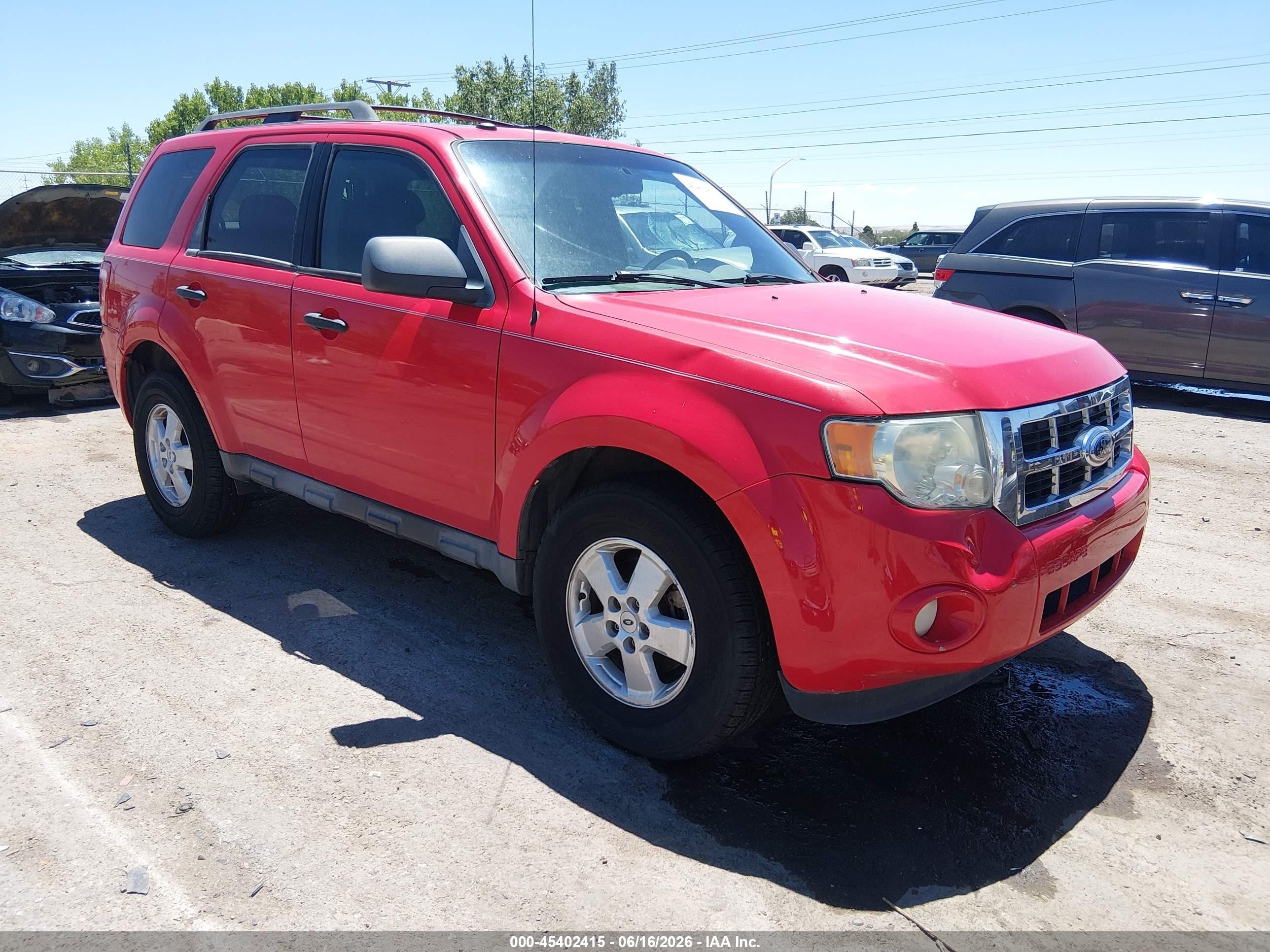 2009 Ford Escape Xlt Red vin: 1FMCU93G09KA53762