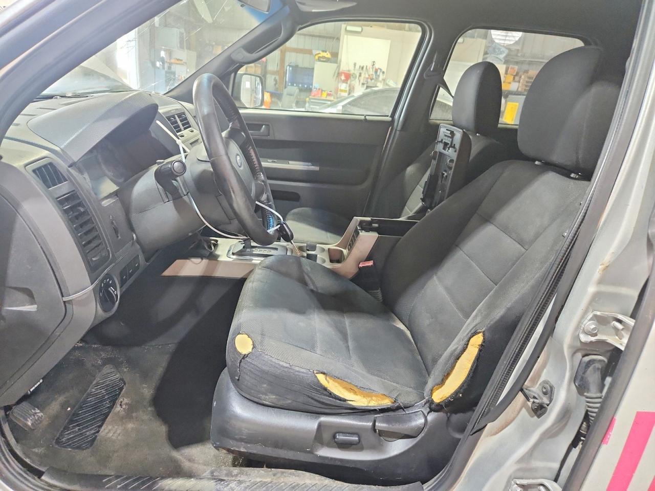 2009 Ford Escape Xlt Silver vin: 1FMCU93G09KB70046