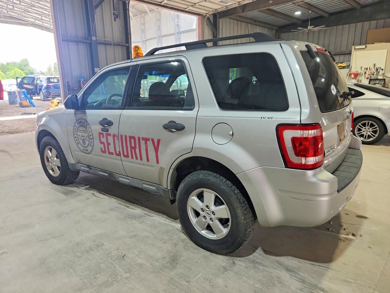 2009 Ford Escape Xlt Silver vin: 1FMCU93G09KB70046