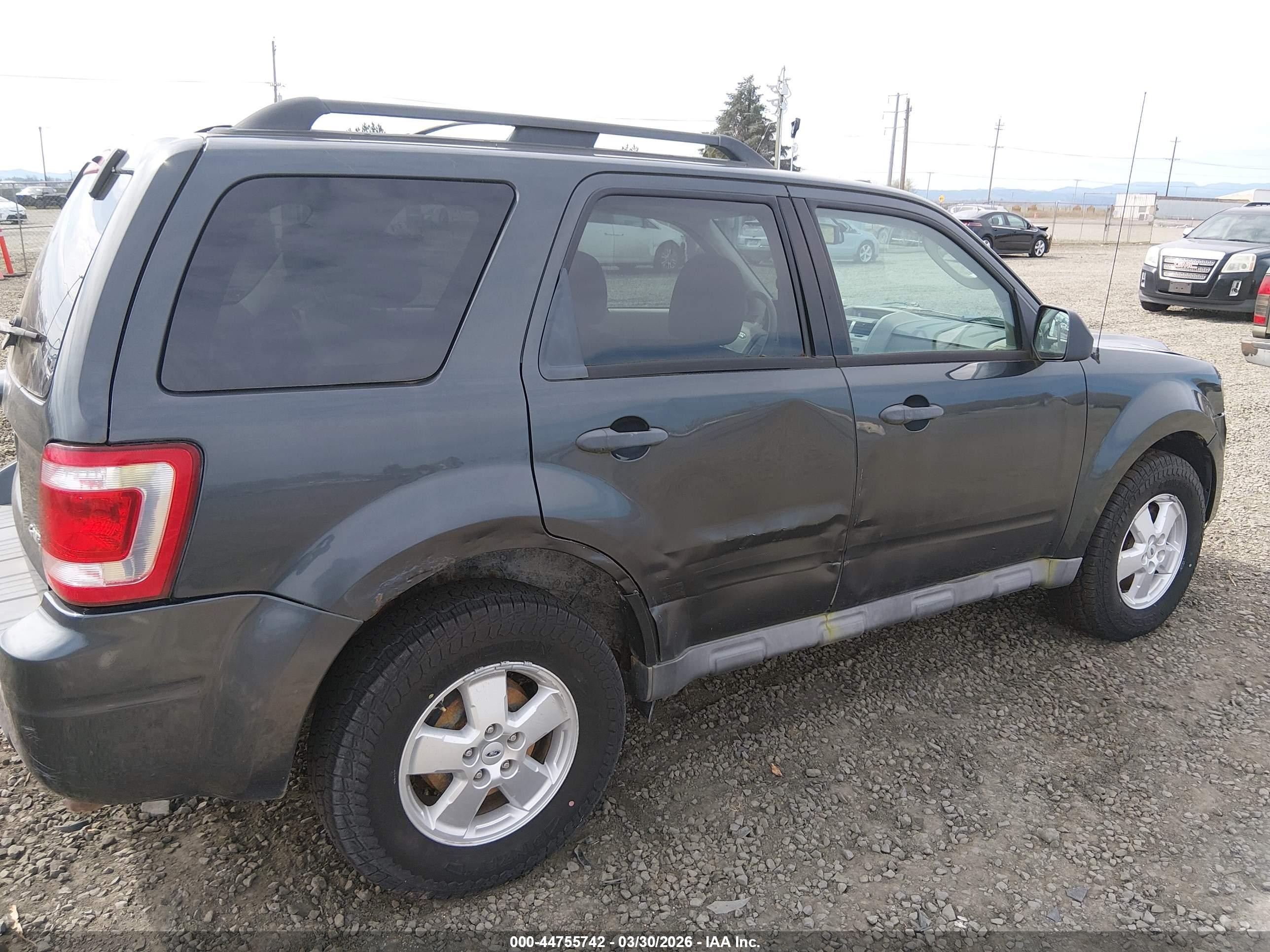 2009 Ford Escape Xlt Gray vin: 1FMCU93G09KC49894