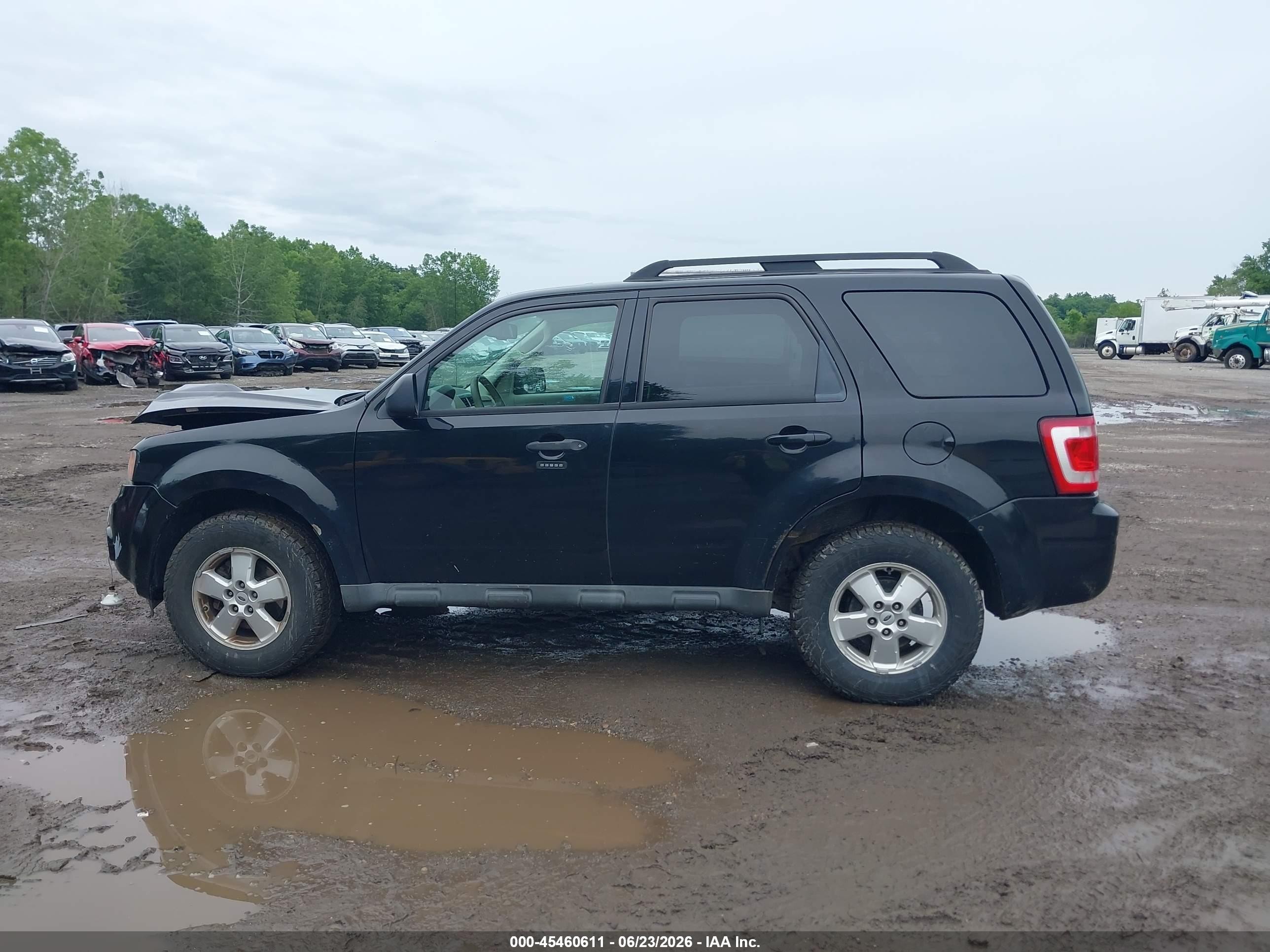 2009 Ford Escape Xlt Black vin: 1FMCU93G09KD04800