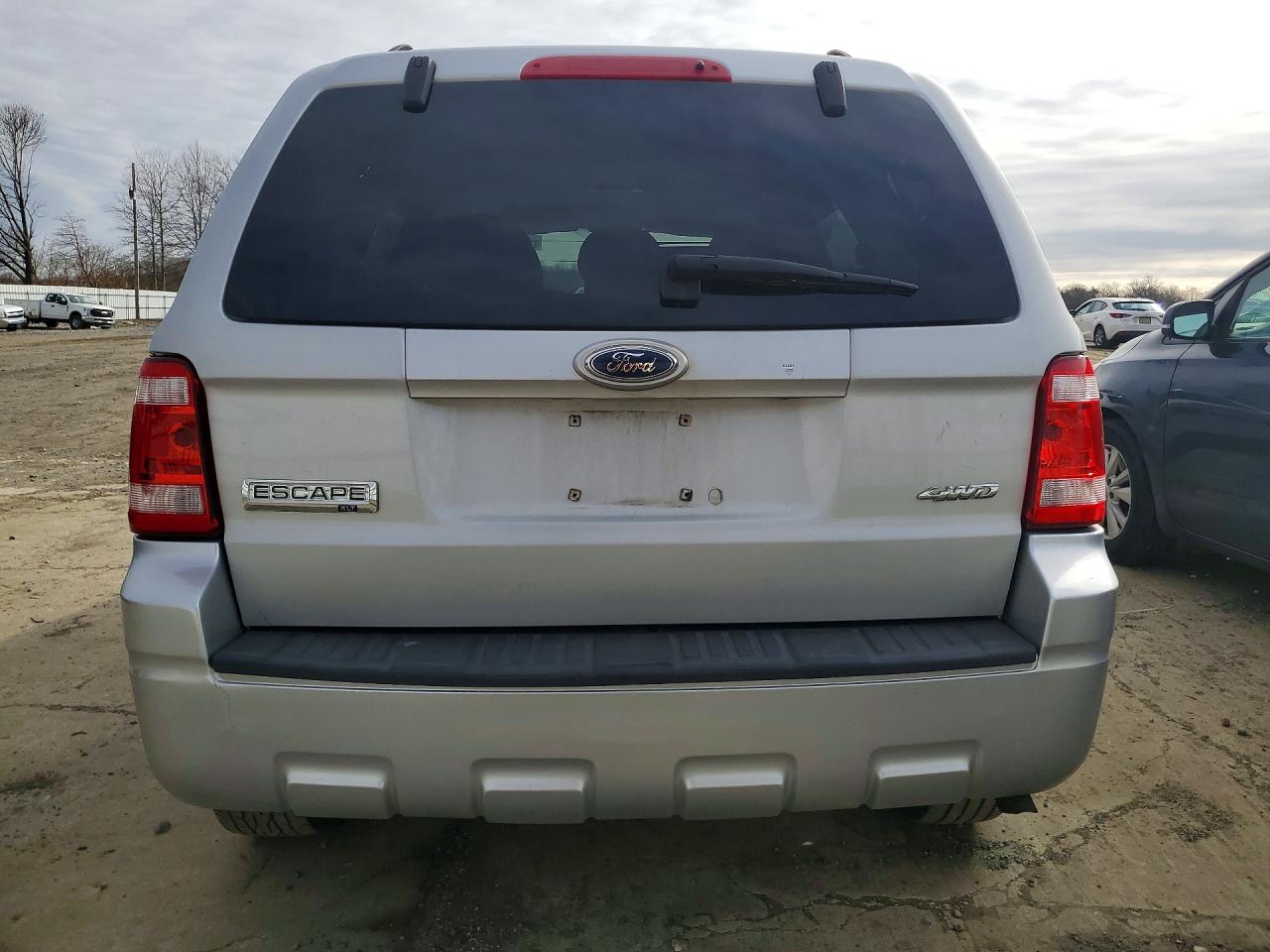 2009 Ford Escape Xlt Silver vin: 1FMCU93G19KB47486